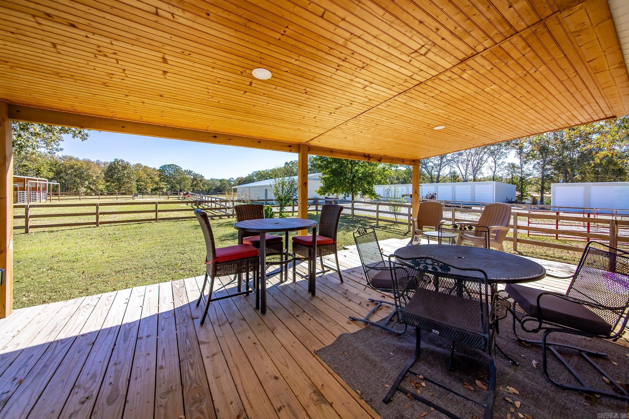 Metes & Bounds - Residential