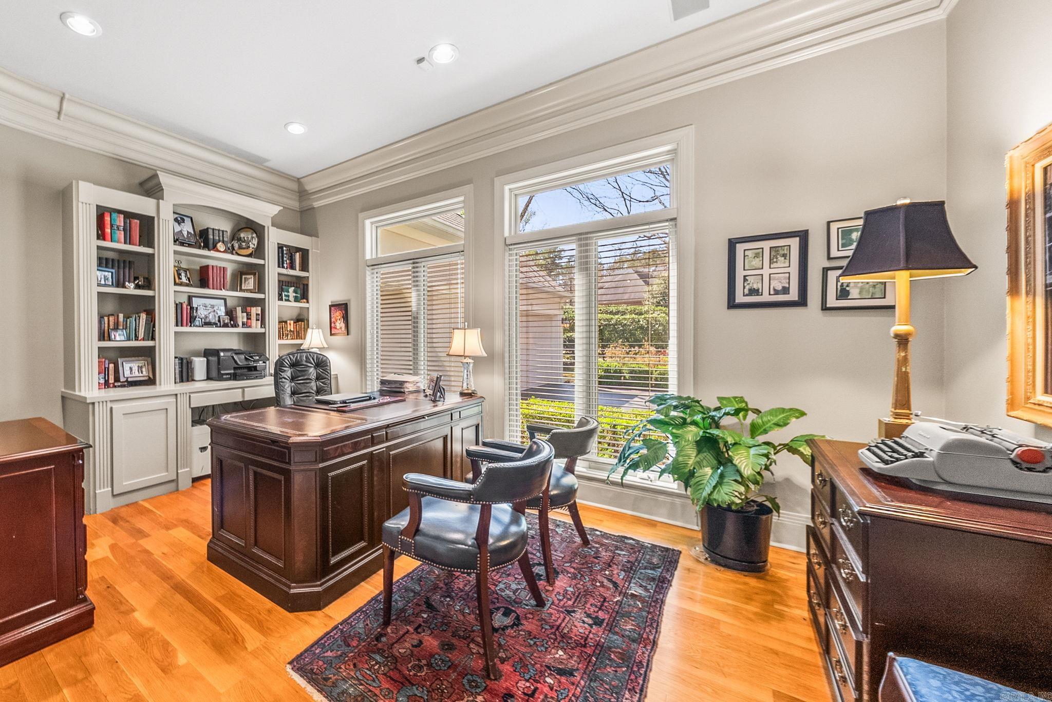 CHENAL VALLEY THE ESTATES - Residential