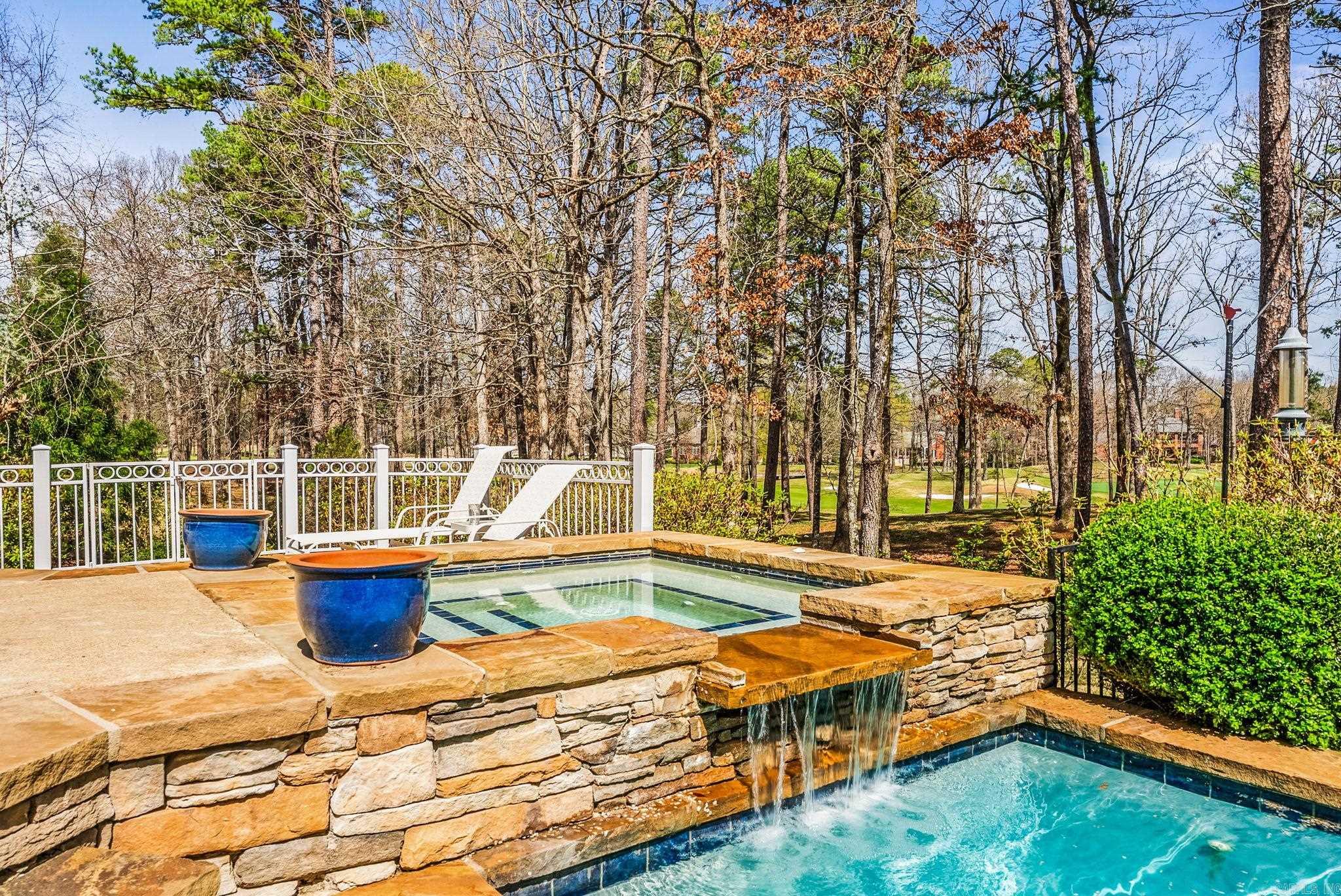 CHENAL VALLEY THE ESTATES - Residential