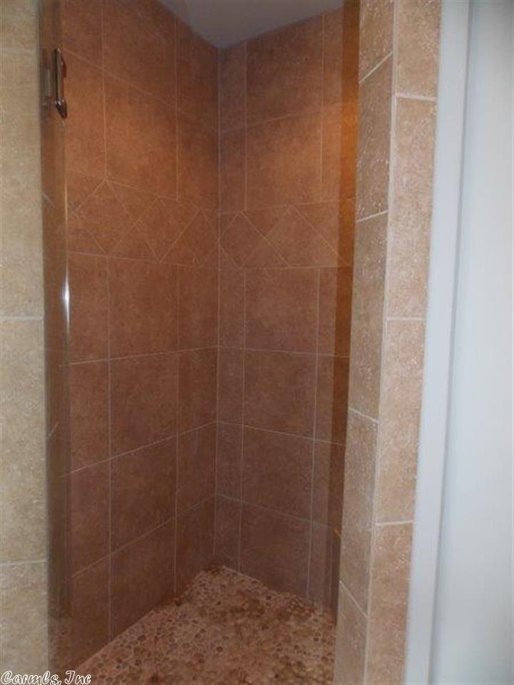 HURRICANE LAKE EST - Residential