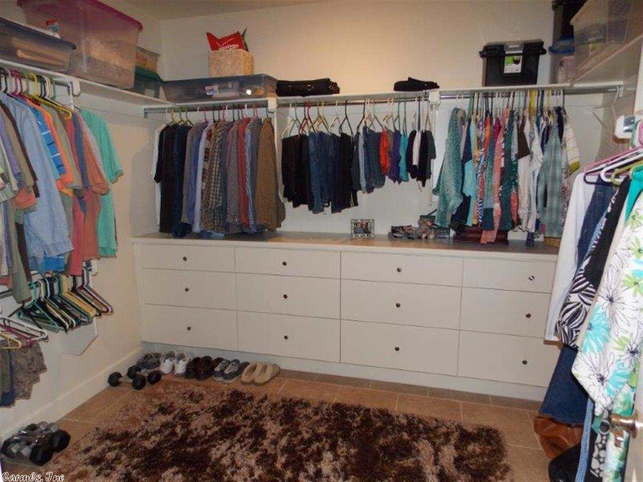 HURRICANE LAKE EST - Residential