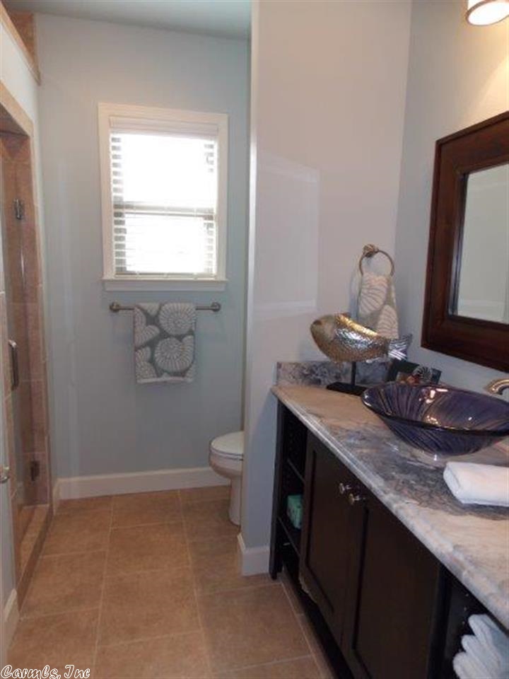 HURRICANE LAKE EST - Residential