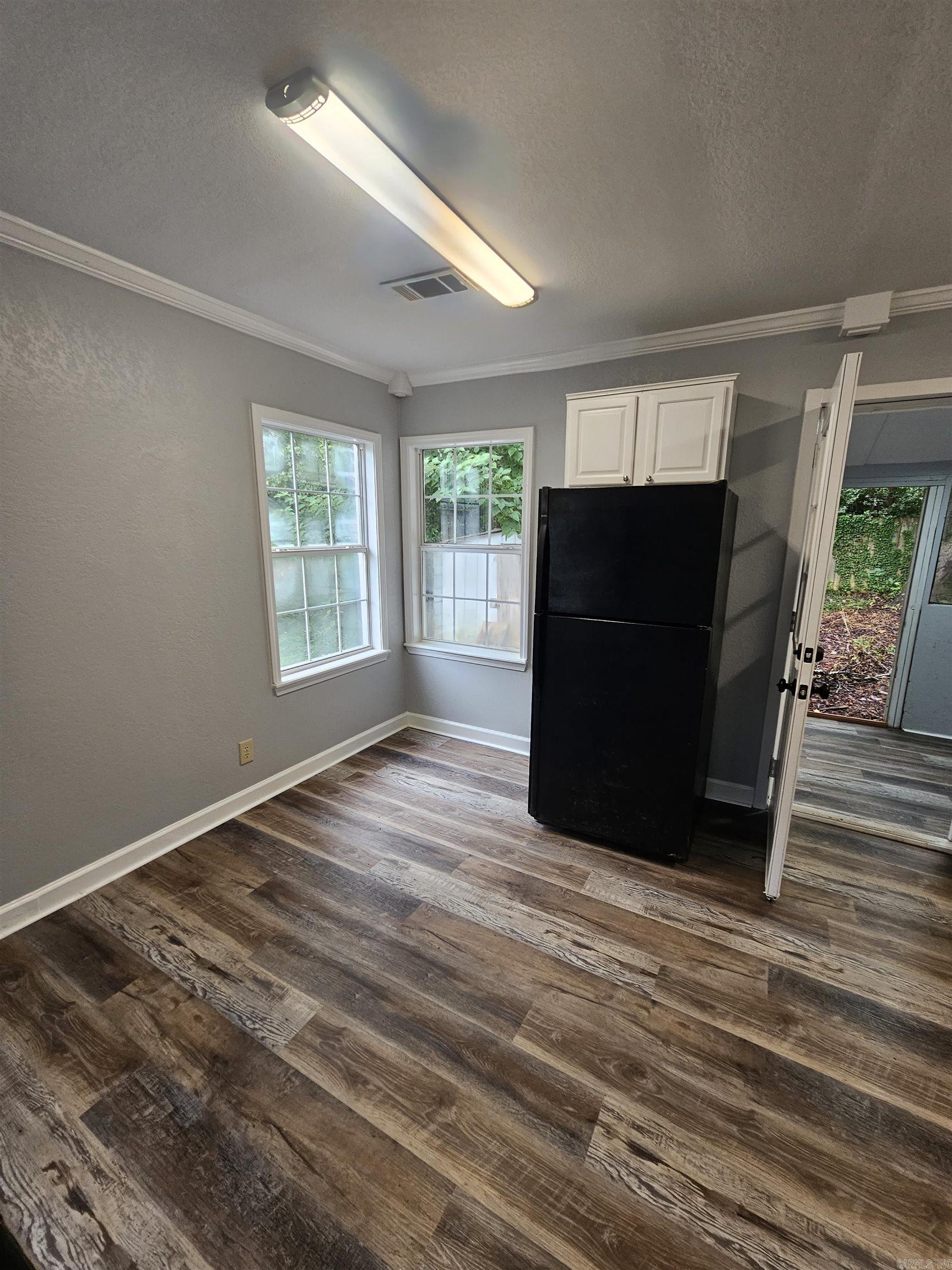 Not in Subdivision - Residential Lease