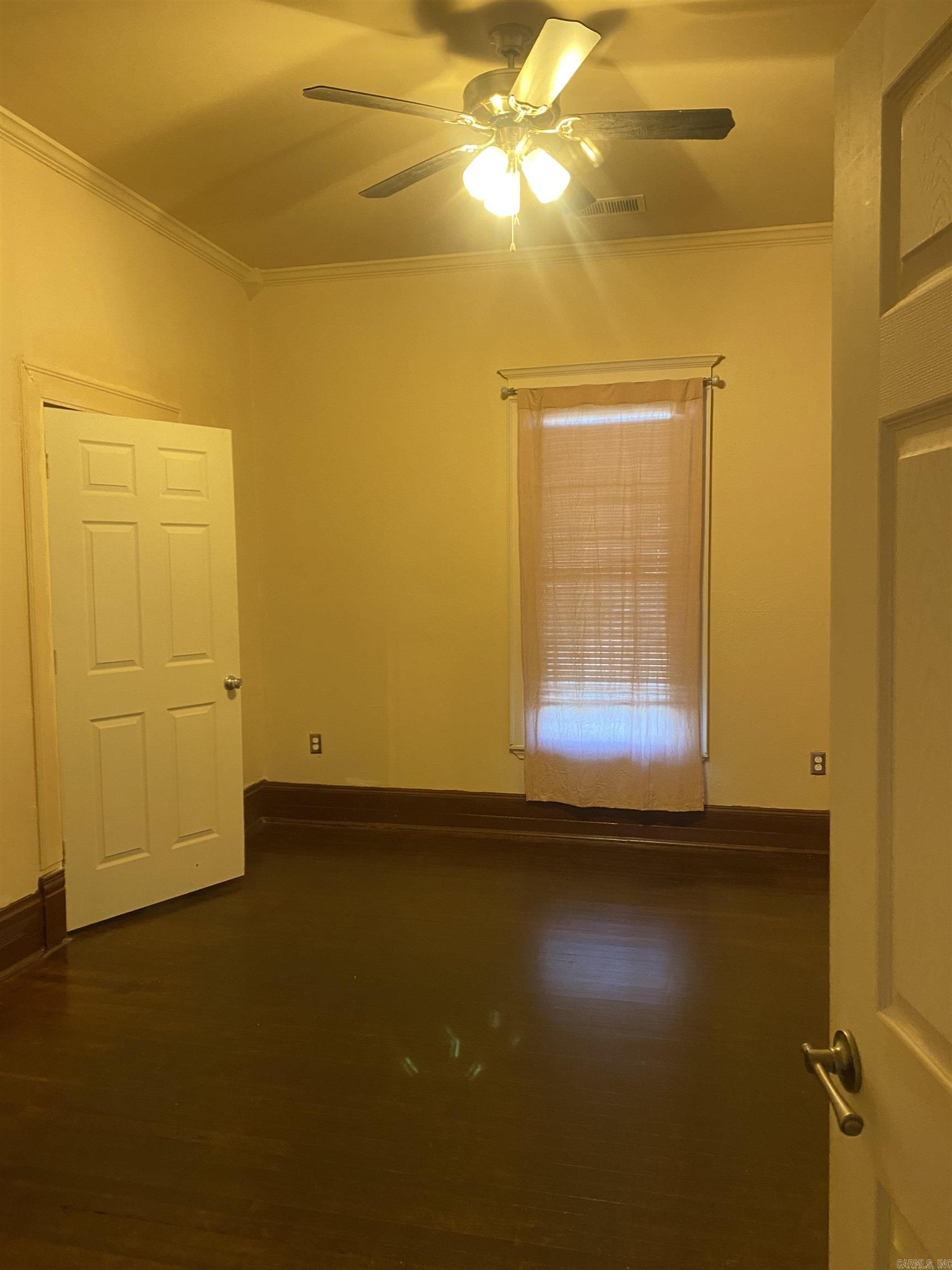 Weldon E Wrights - Residential