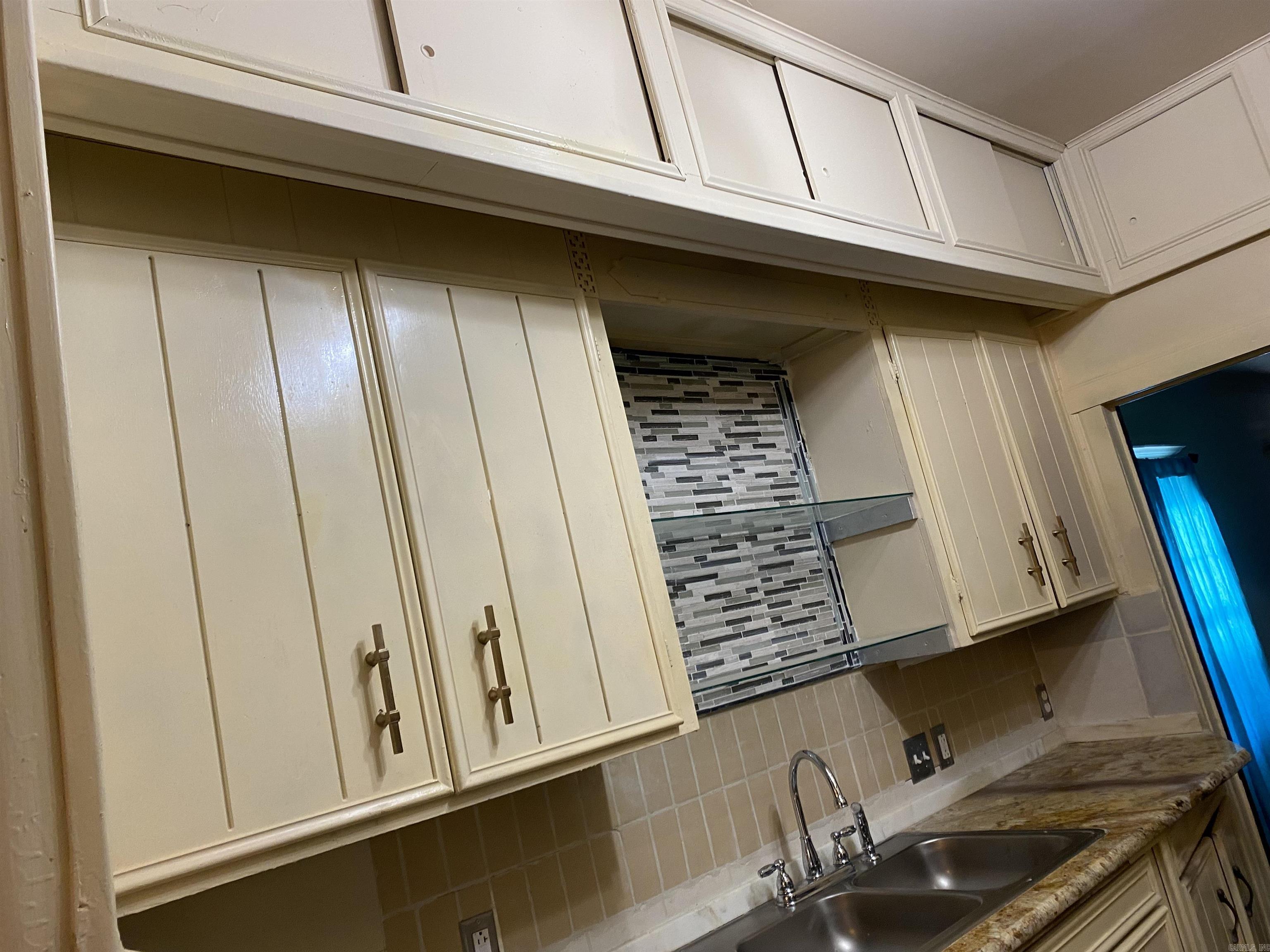 Weldon E Wrights - Residential