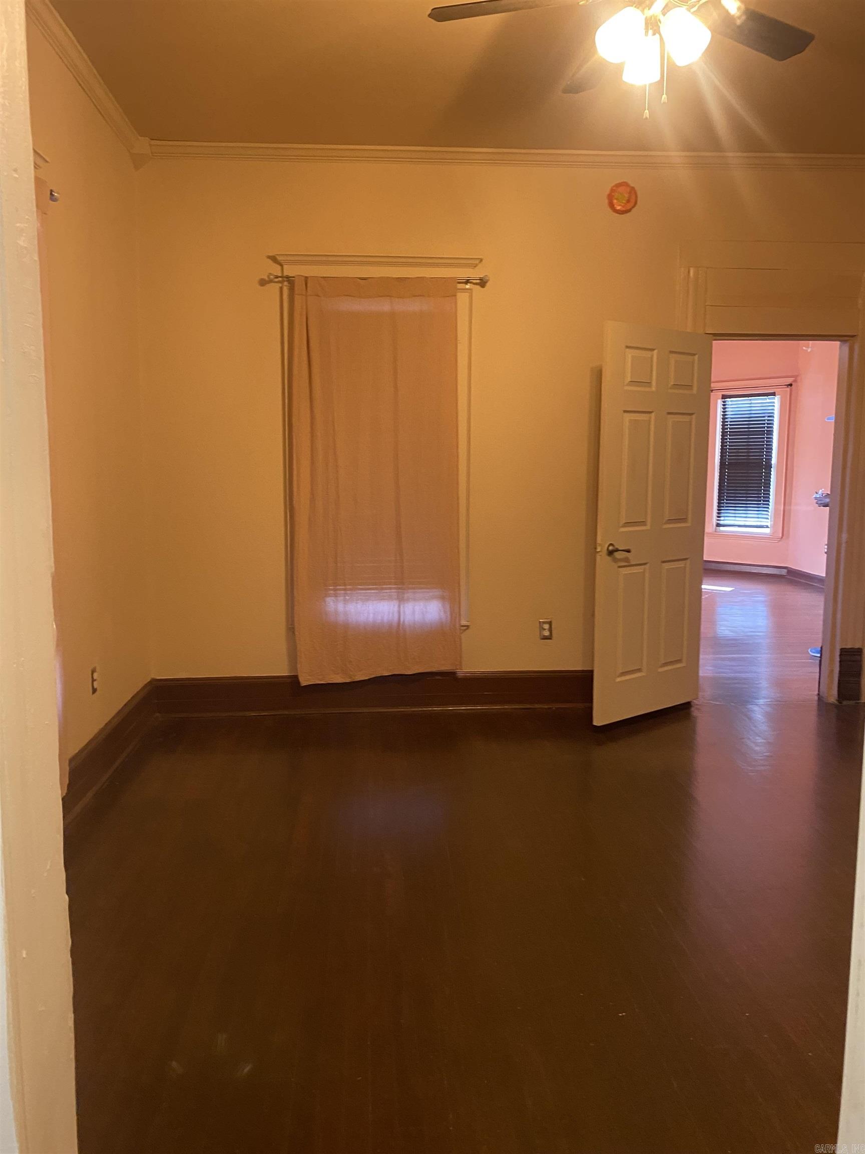 Weldon E Wrights - Residential