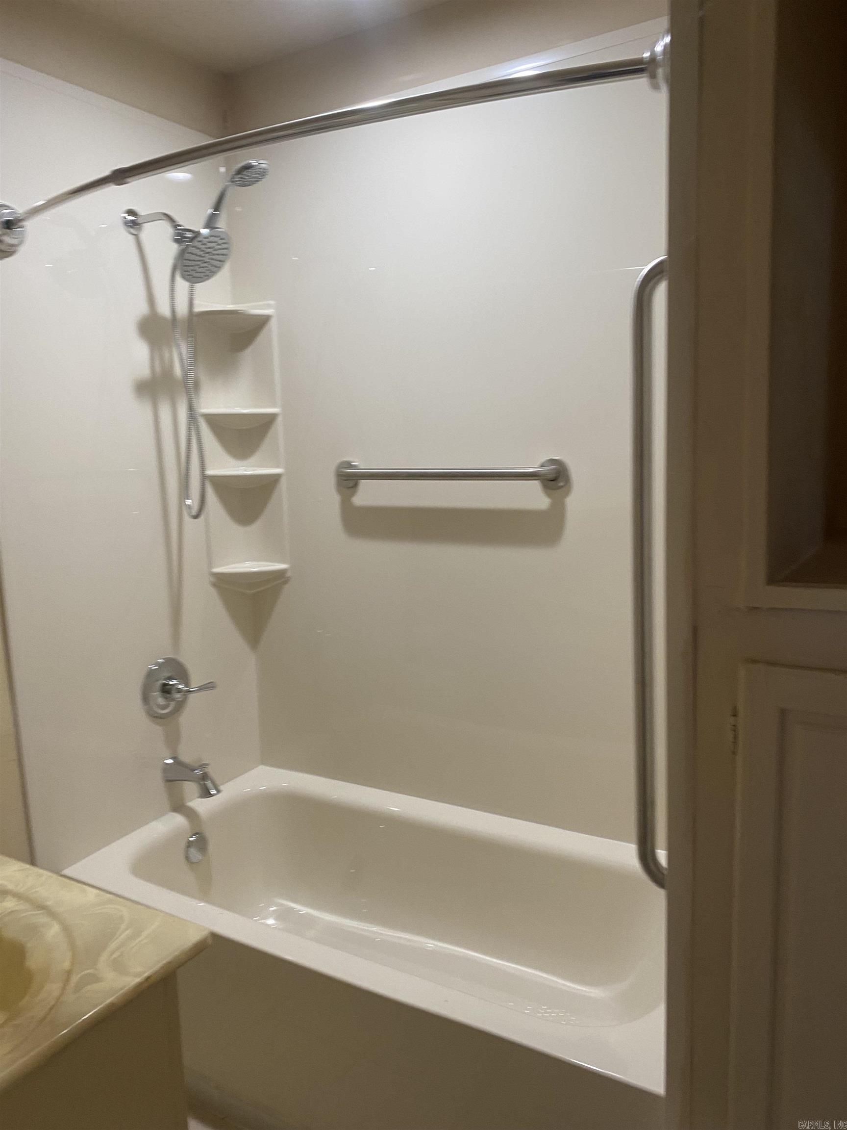 Weldon E Wrights - Residential