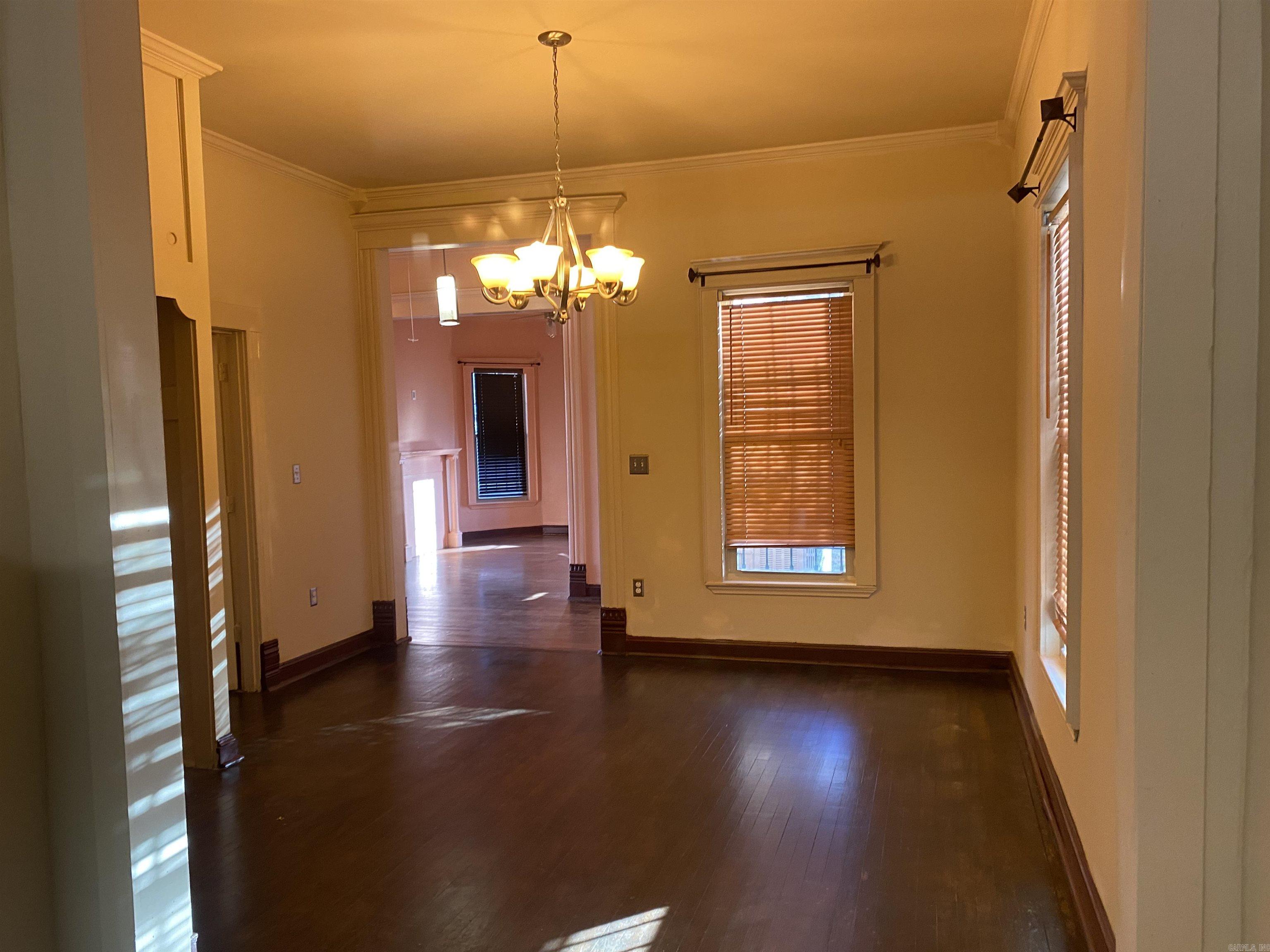 Weldon E Wrights - Residential