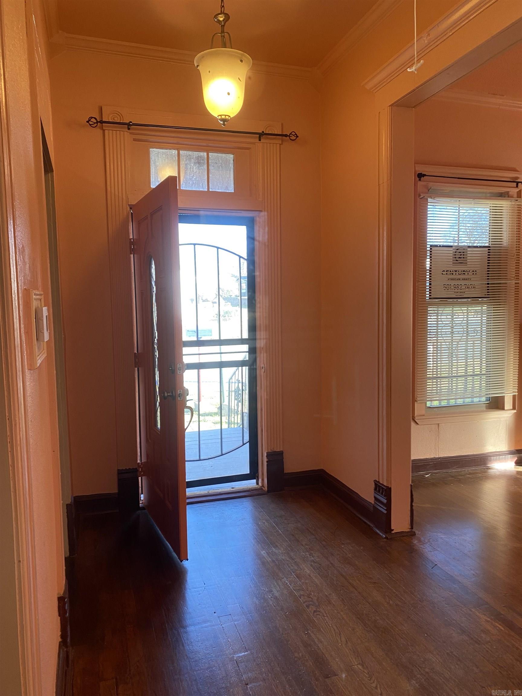 Weldon E Wrights - Residential