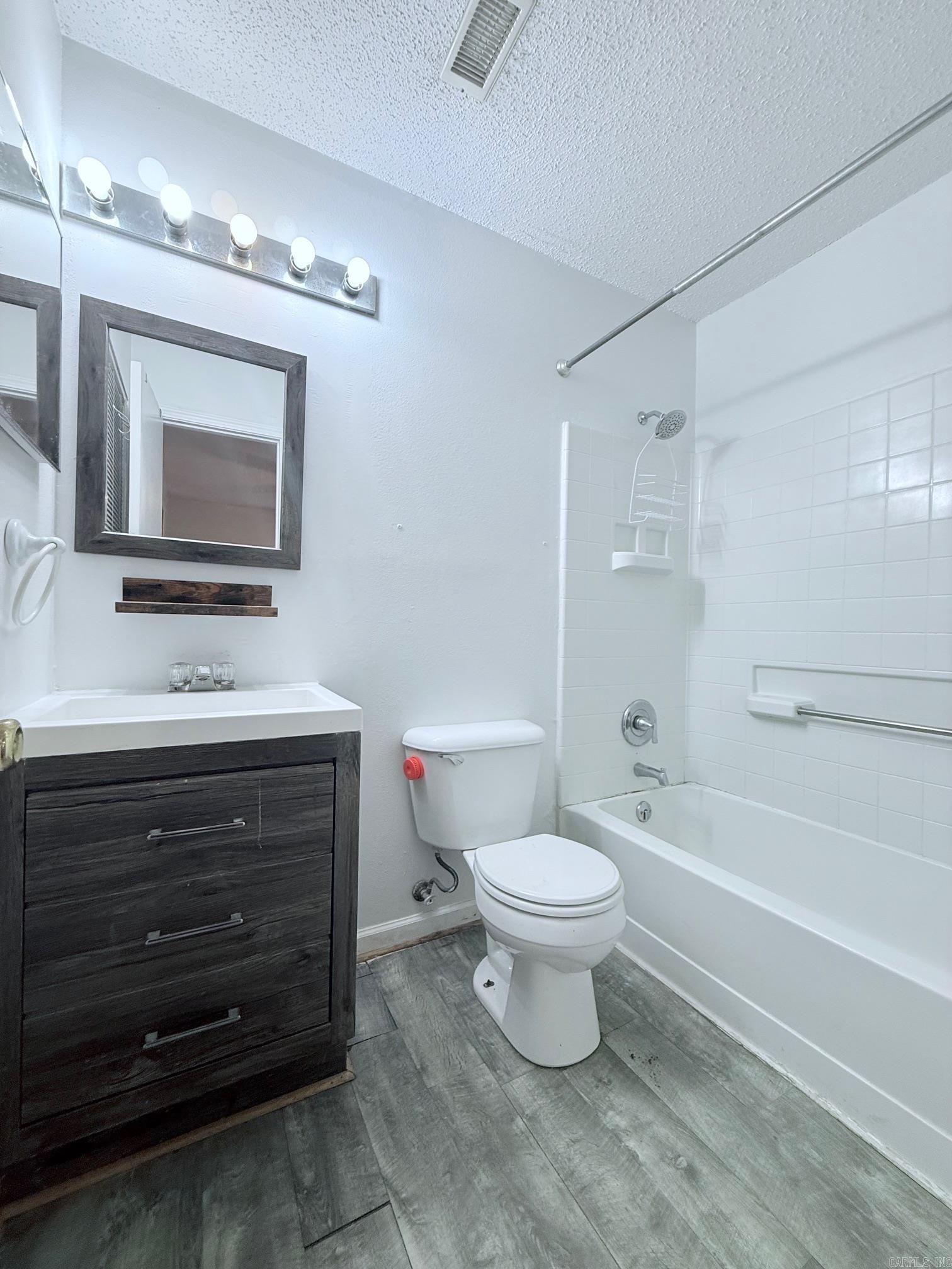 Not in Subdivision - Residential Lease