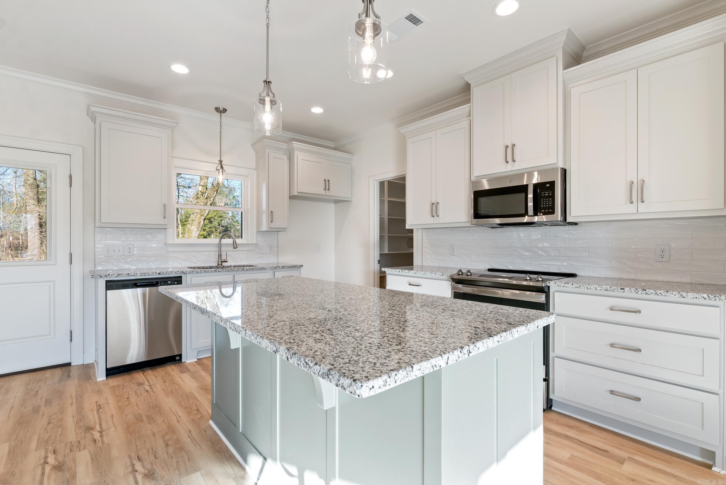 LEWIS COVE - Residential