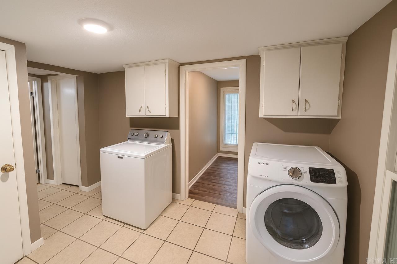 Outlots C 32-10-23 - Residential