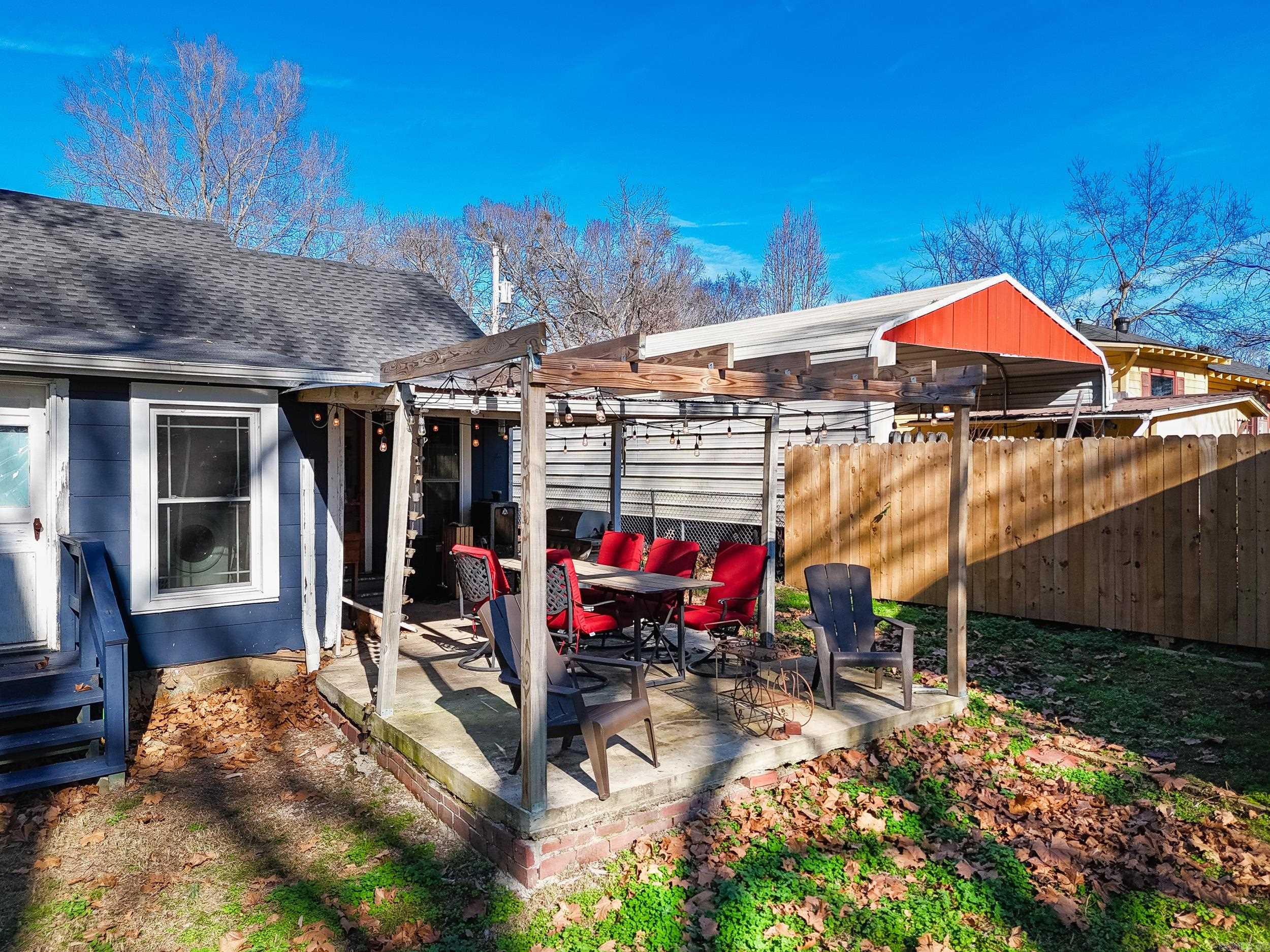 Outlots C 32-10-23 - Residential