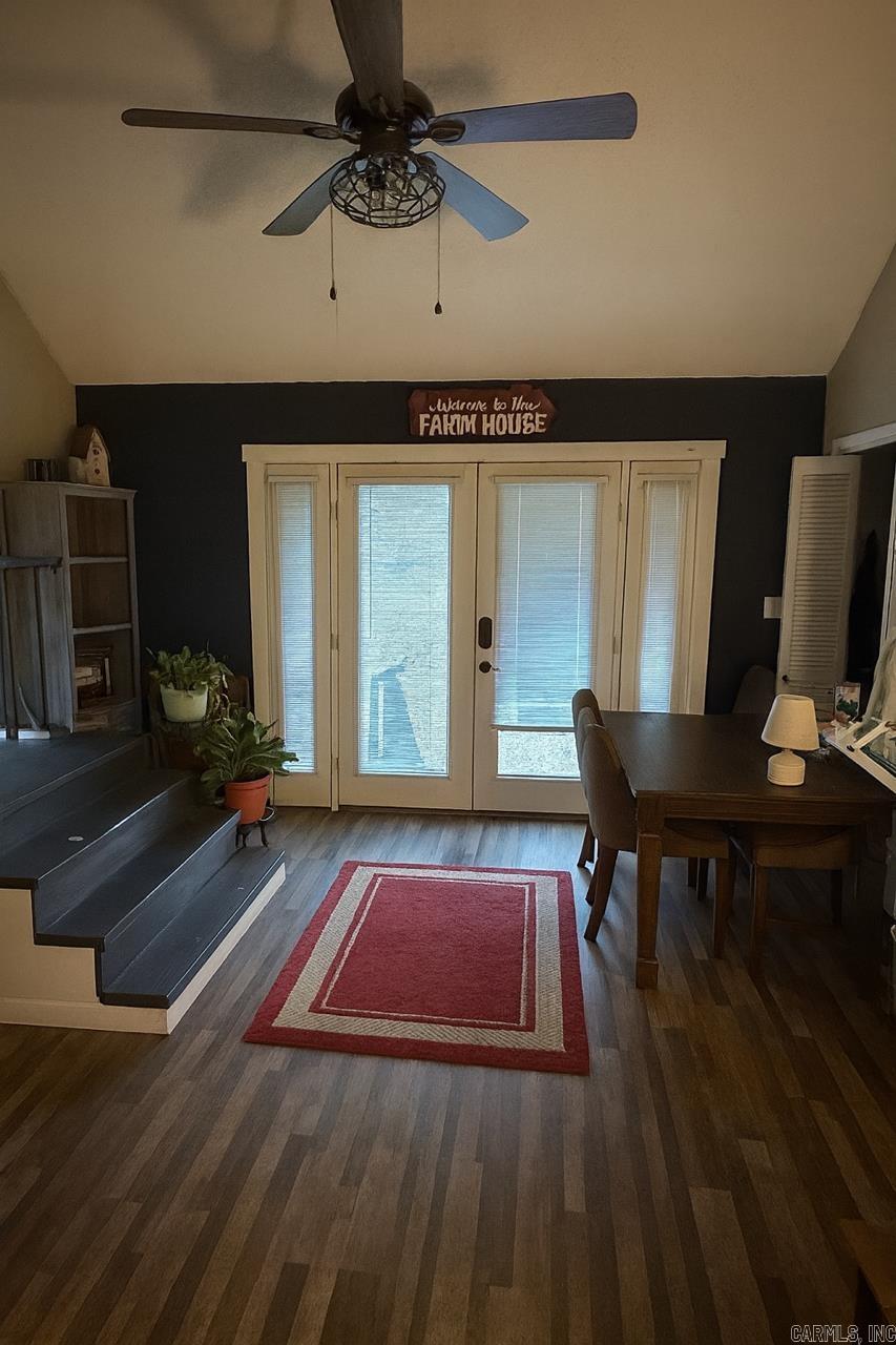 Outlots C 32-10-23 - Residential