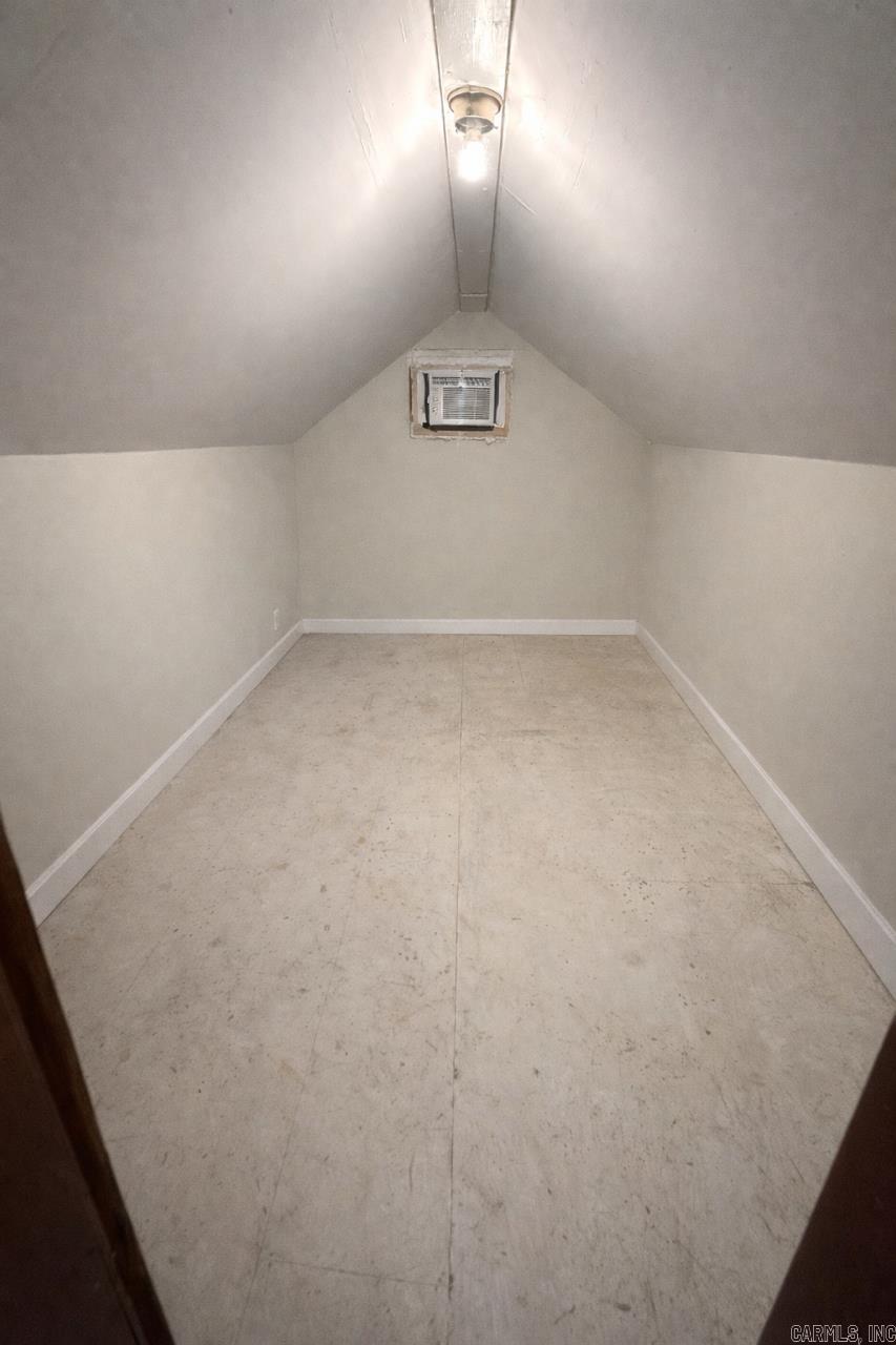 Outlots C 32-10-23 - Residential