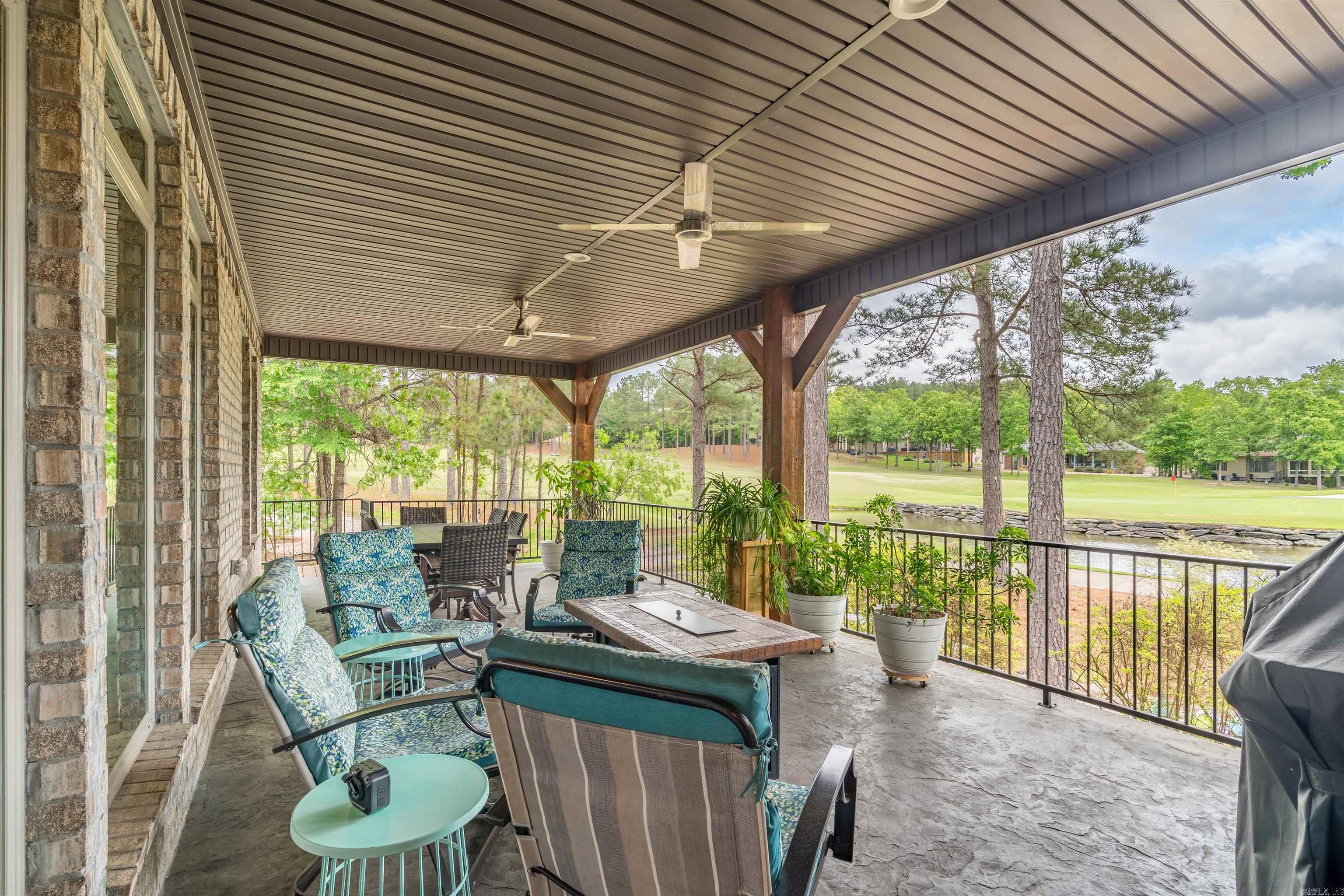 LADERA - Residential