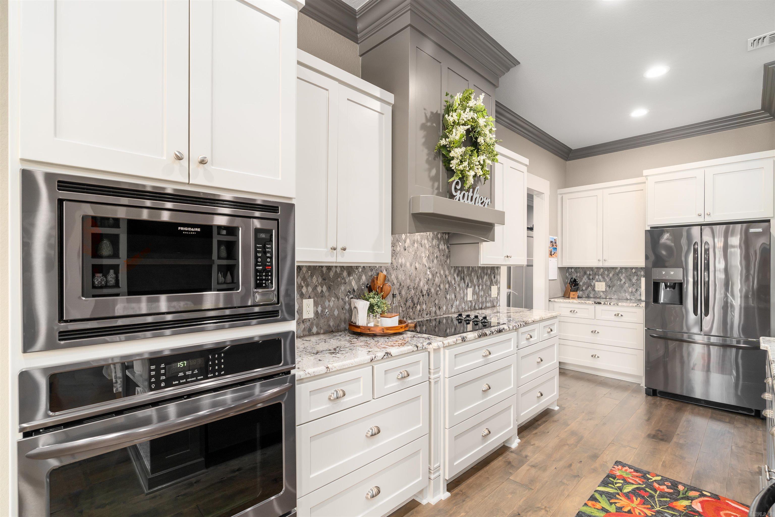 LADERA - Residential