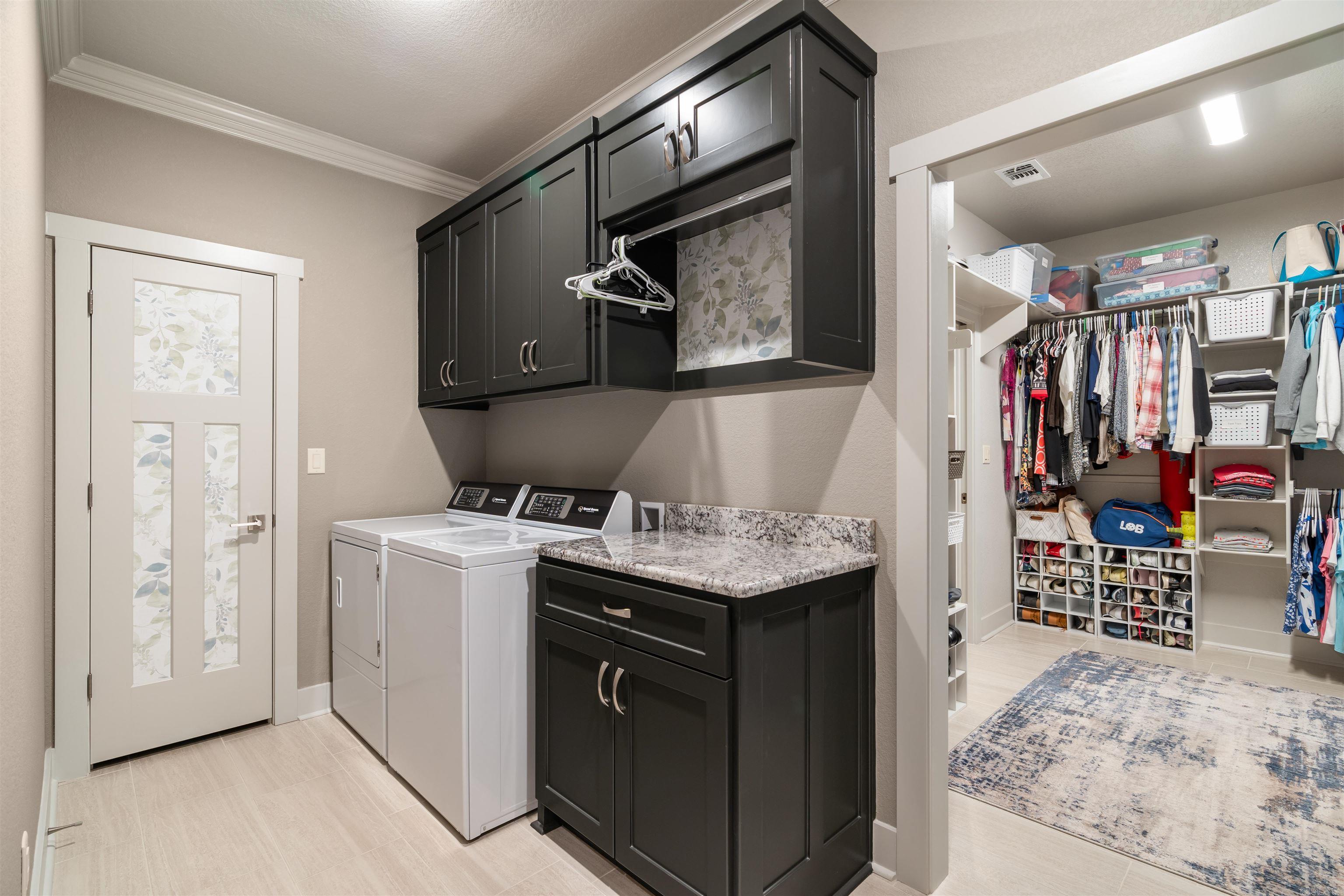 LADERA - Residential