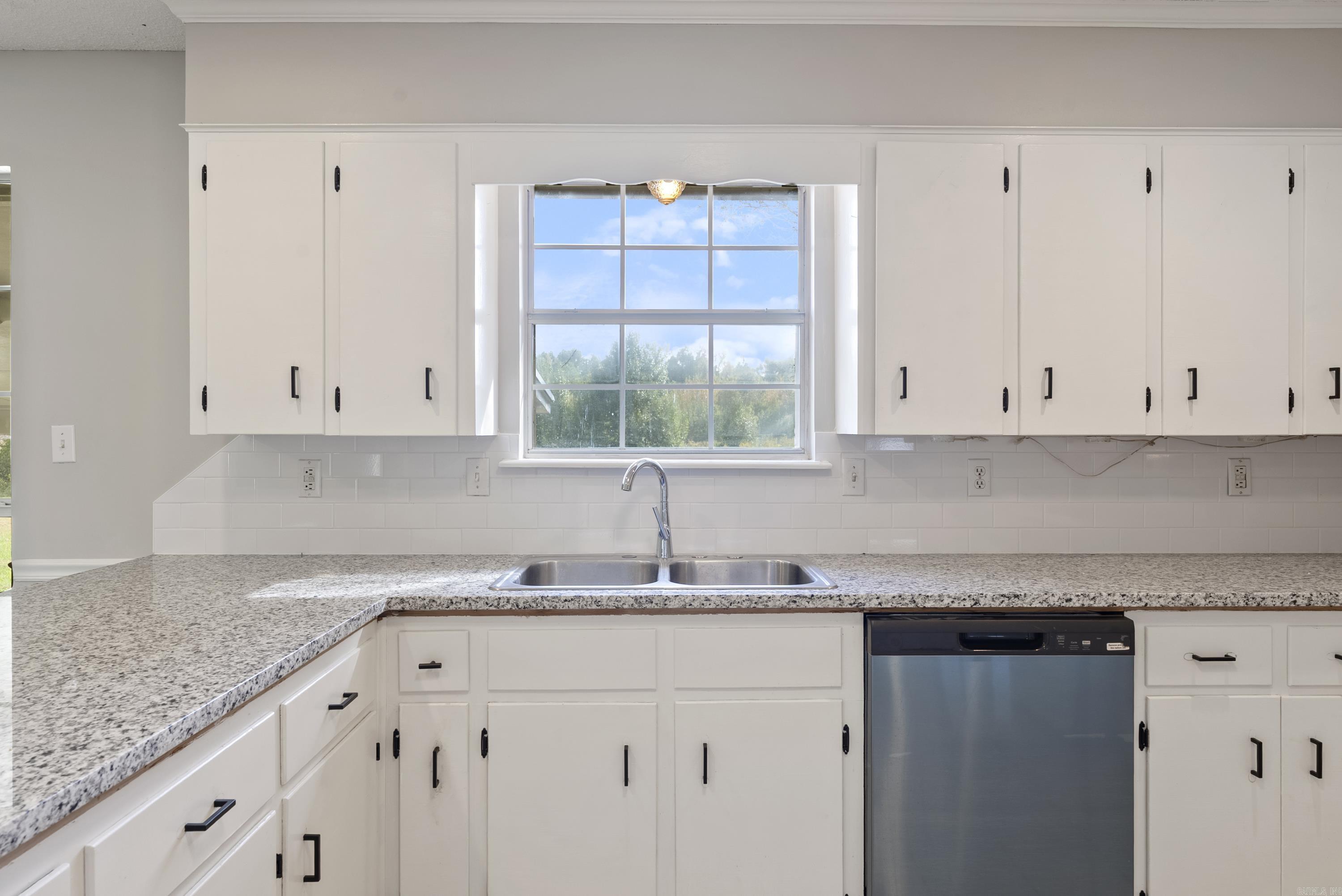 WINDWOOD SOUTH - Residential