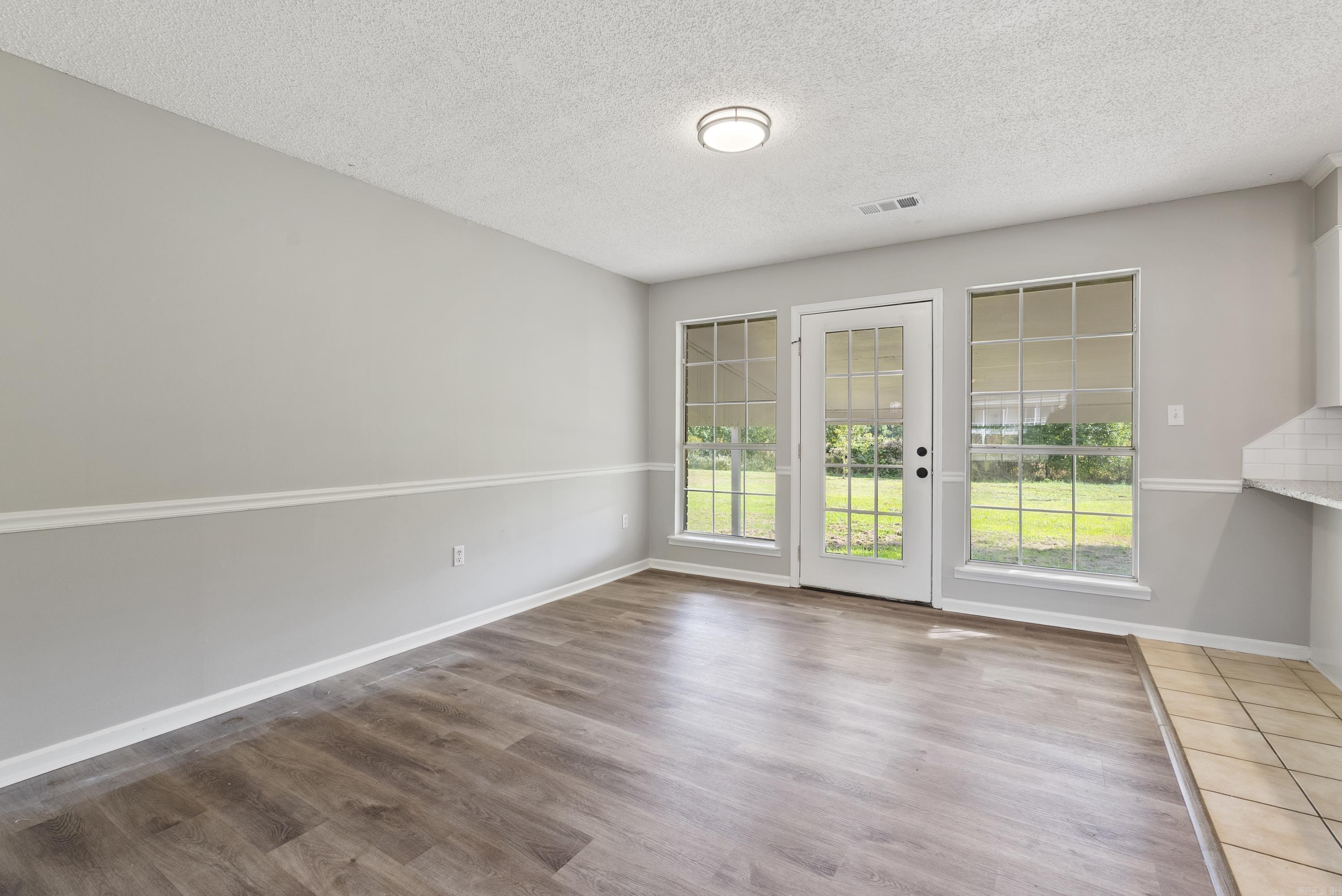 WINDWOOD SOUTH - Residential