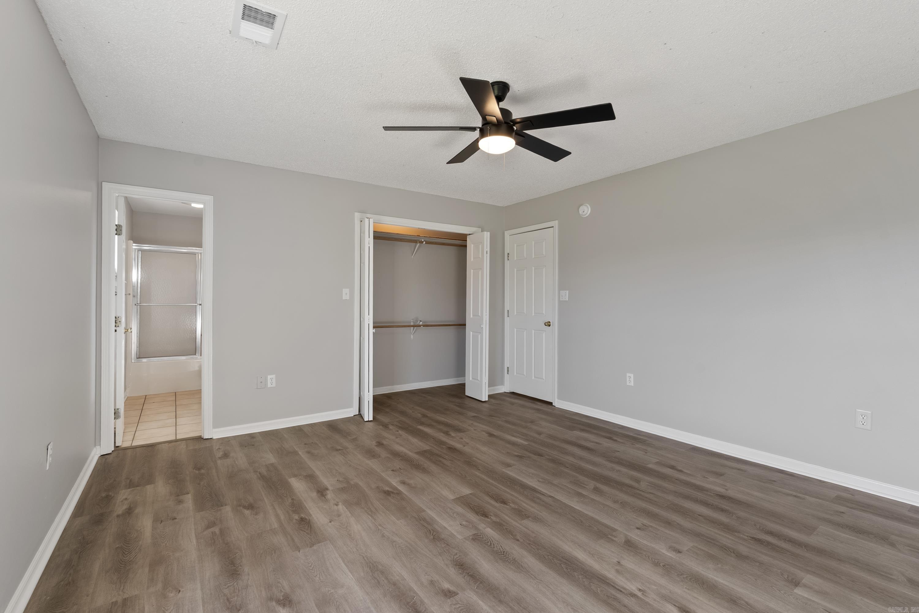 WINDWOOD SOUTH - Residential