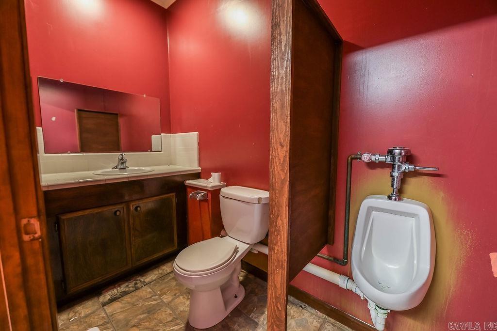 nil - Commercial Sale