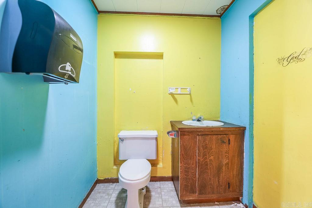 nil - Commercial Sale