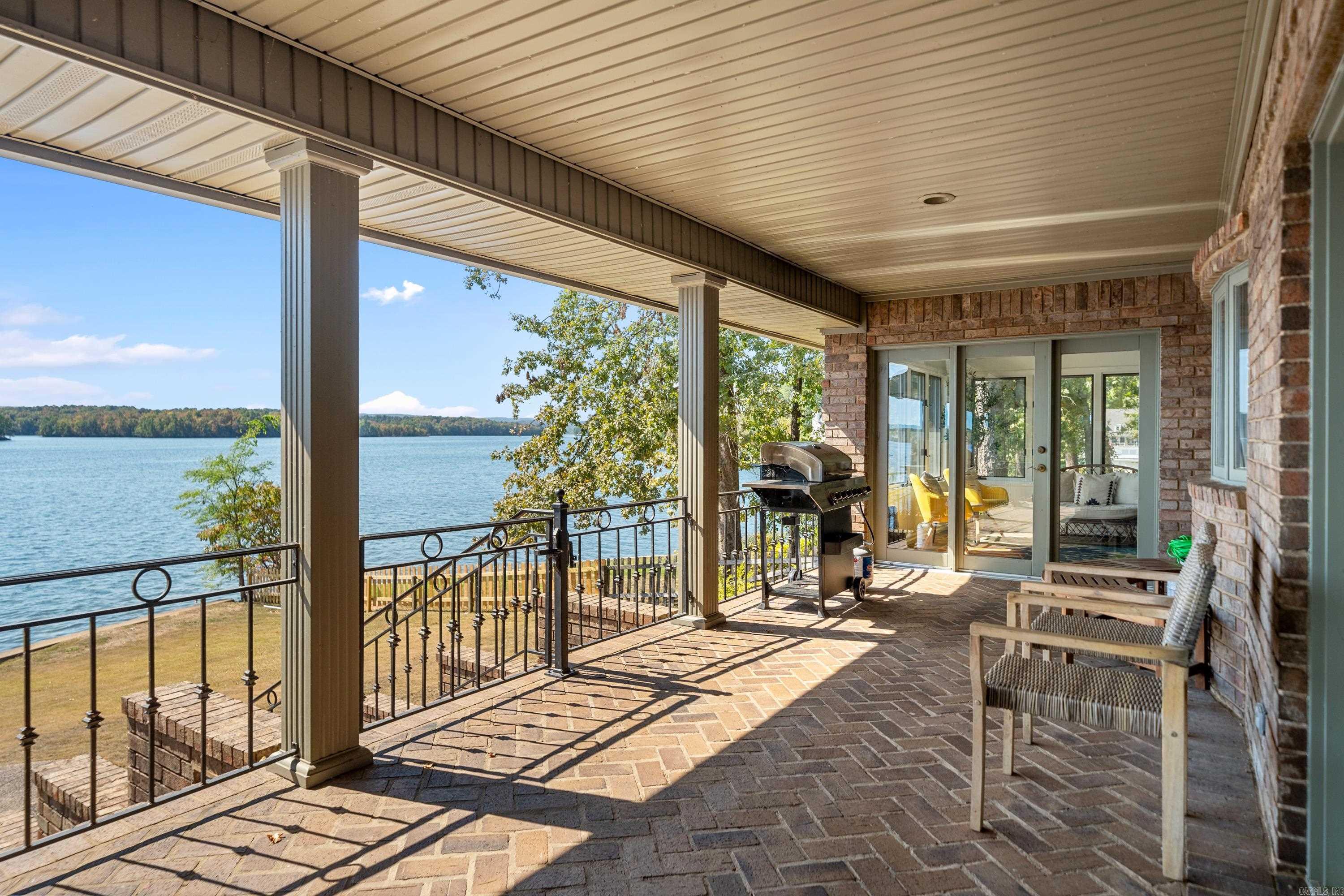 Eastborough Shores - Residential