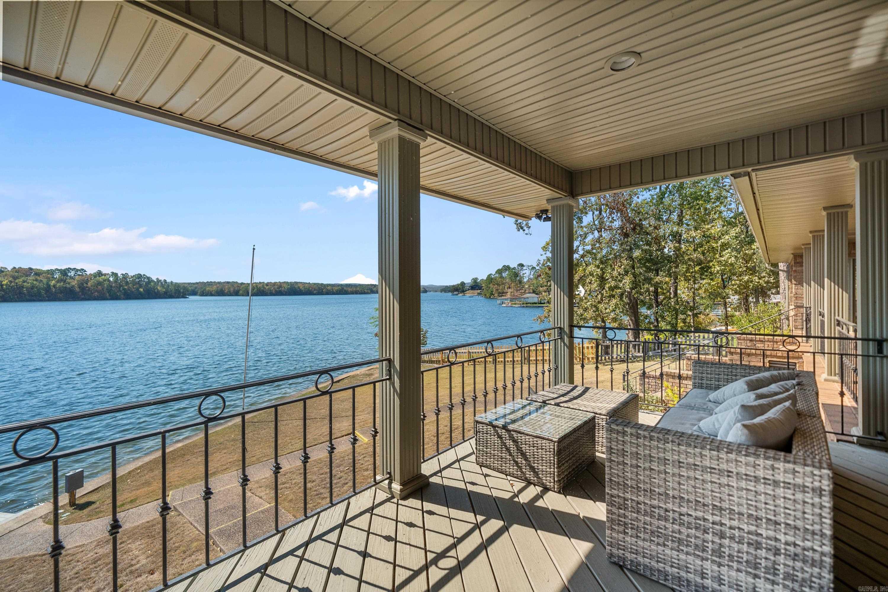 Eastborough Shores - Residential