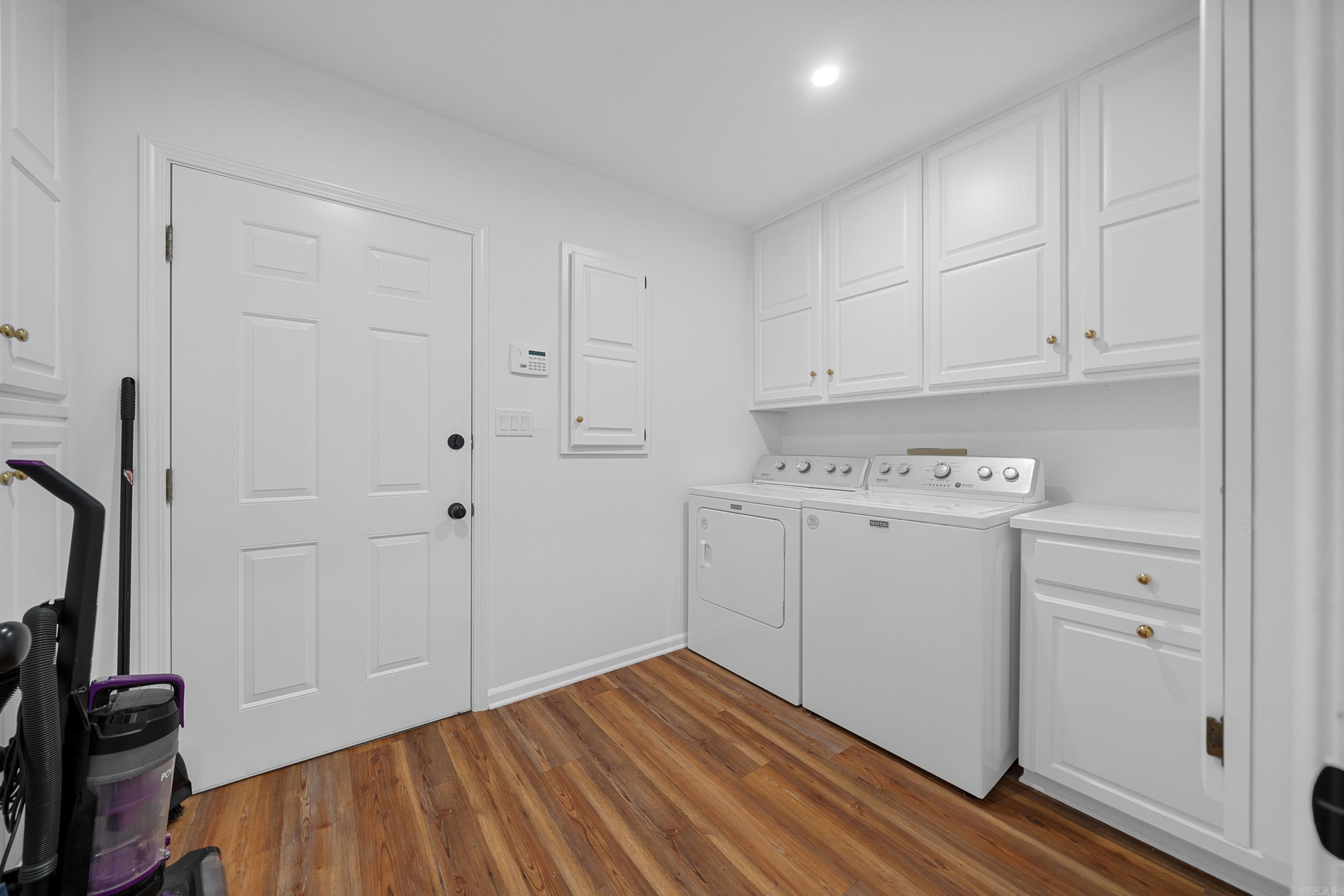 Eastborough Shores - Residential