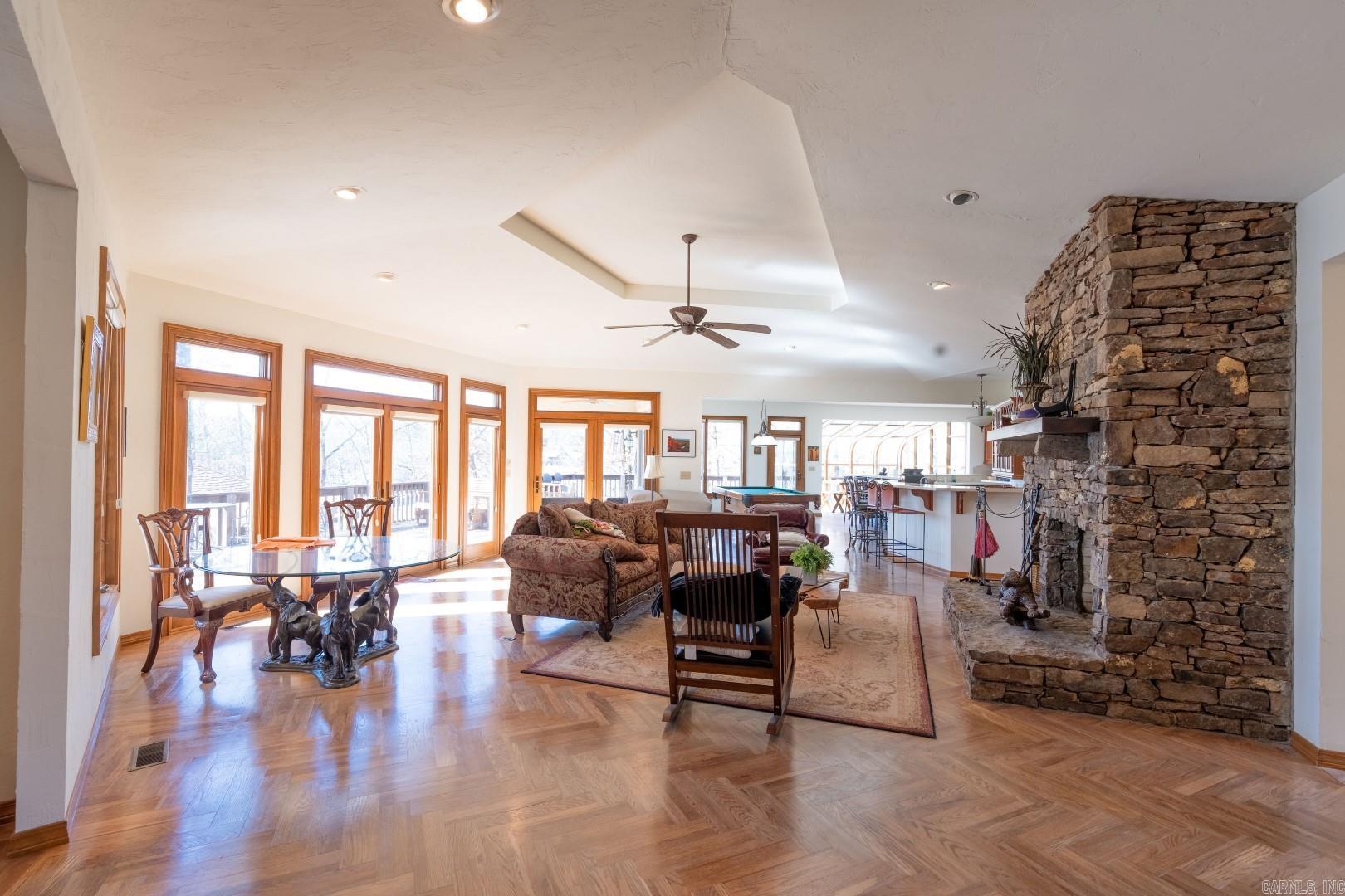 GRAND ISLE - LAKE - Residential