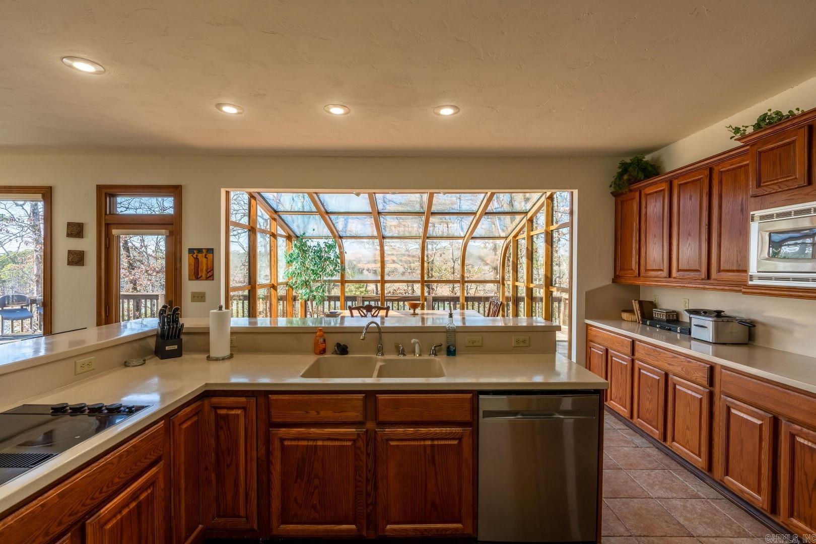 GRAND ISLE - LAKE - Residential