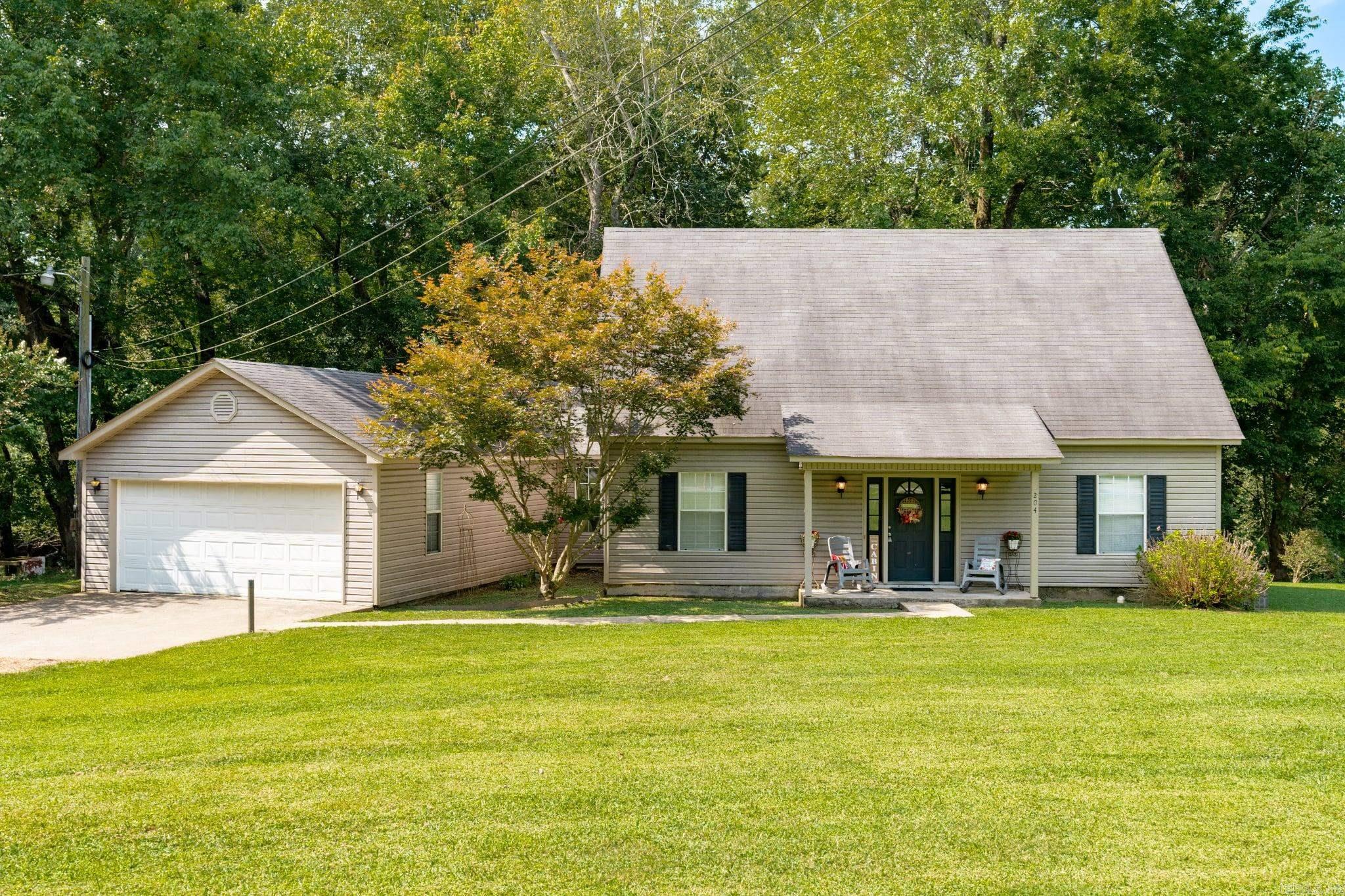 Enjoy the Little Red River sitting on your screened in back porch or private dock. This home has charm and is so cozy. Listed as a 3 bedroom, but downstairs study being used as 4th bedroom. Currently listed as a vacation rental on AirBnb. Comes fully furnished!