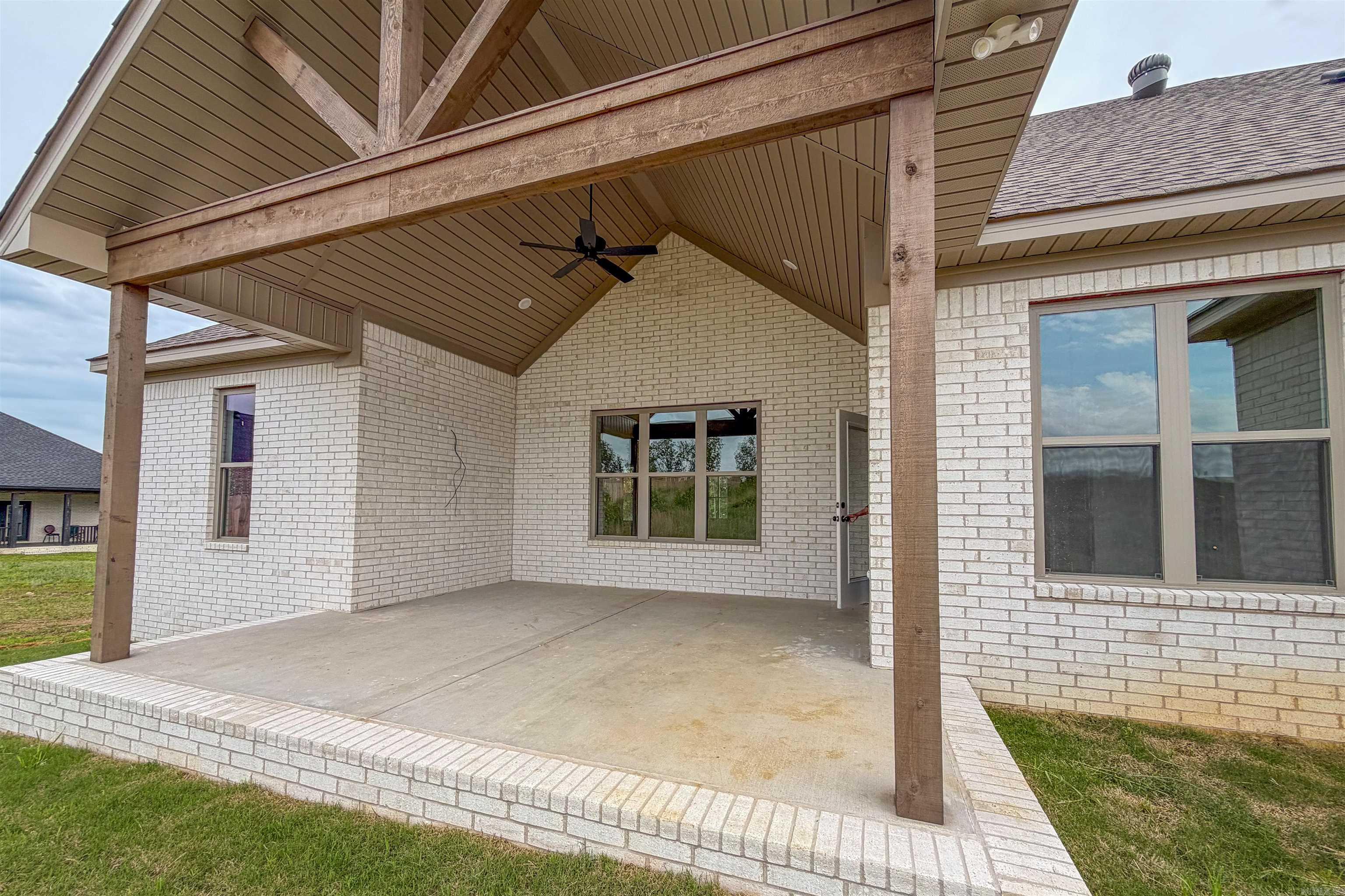 HIDDEN VALLEY ESTATES - Residential