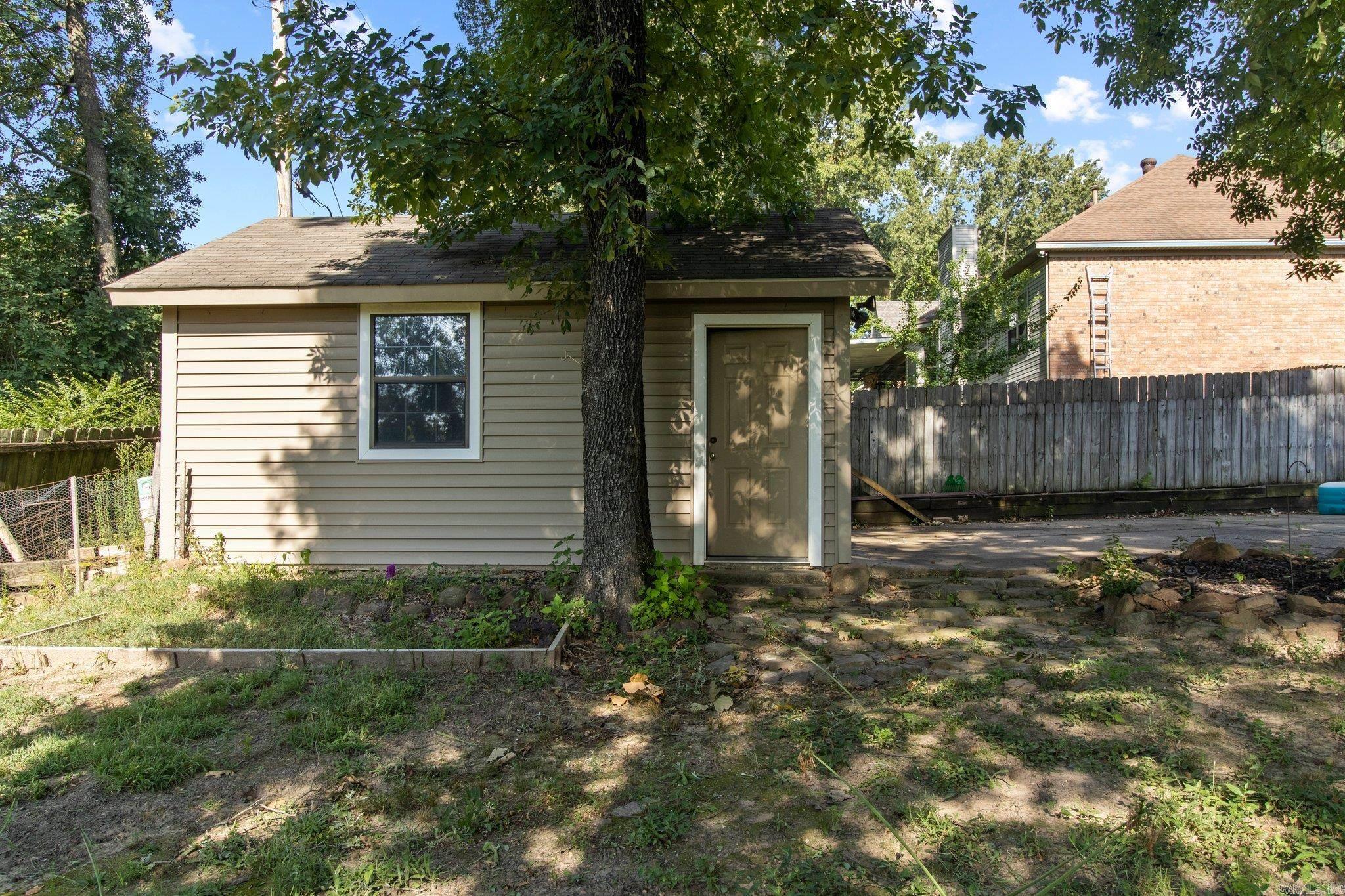 DARK FOREST PLACE - Residential