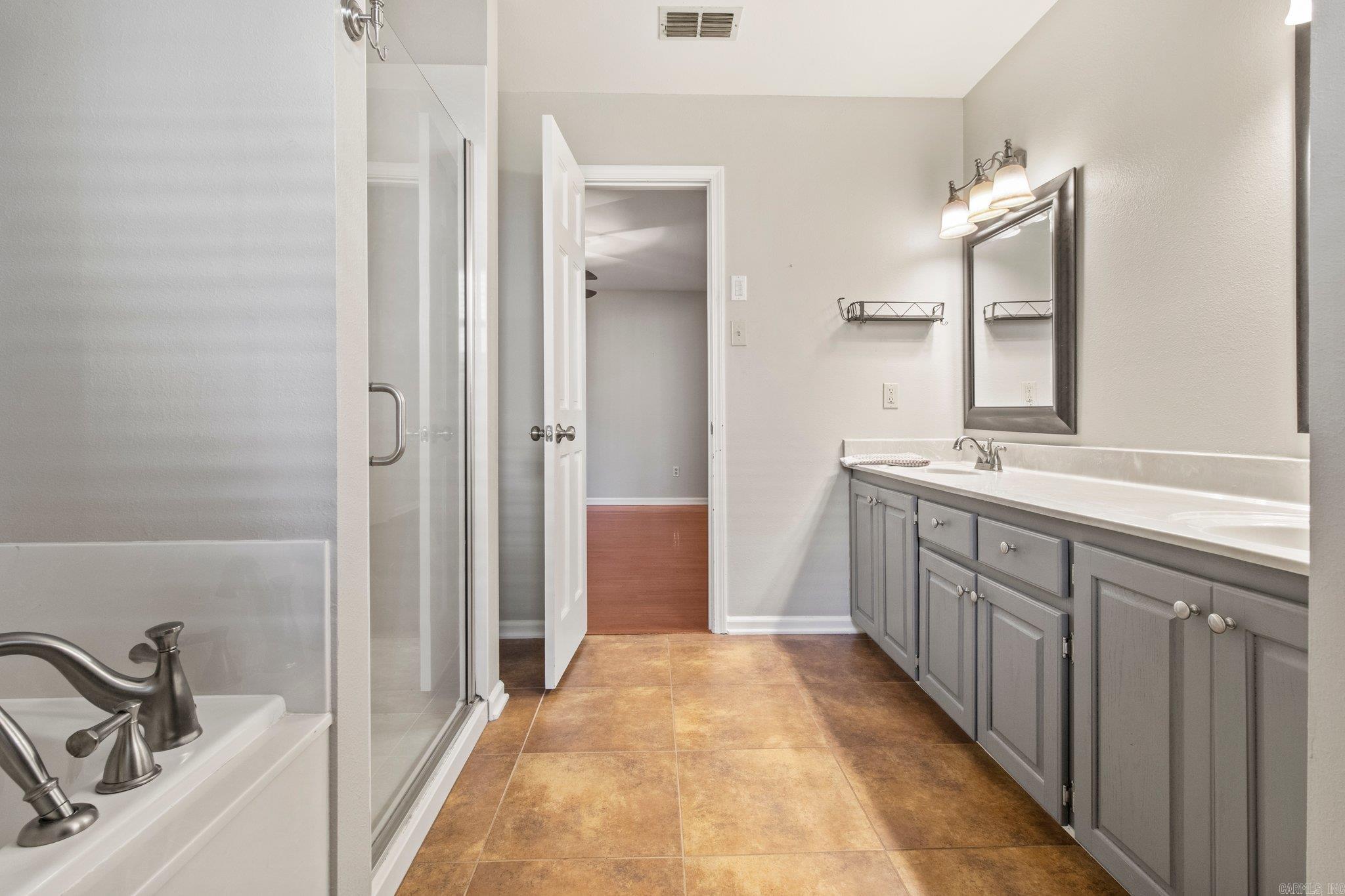 DARK FOREST PLACE - Residential