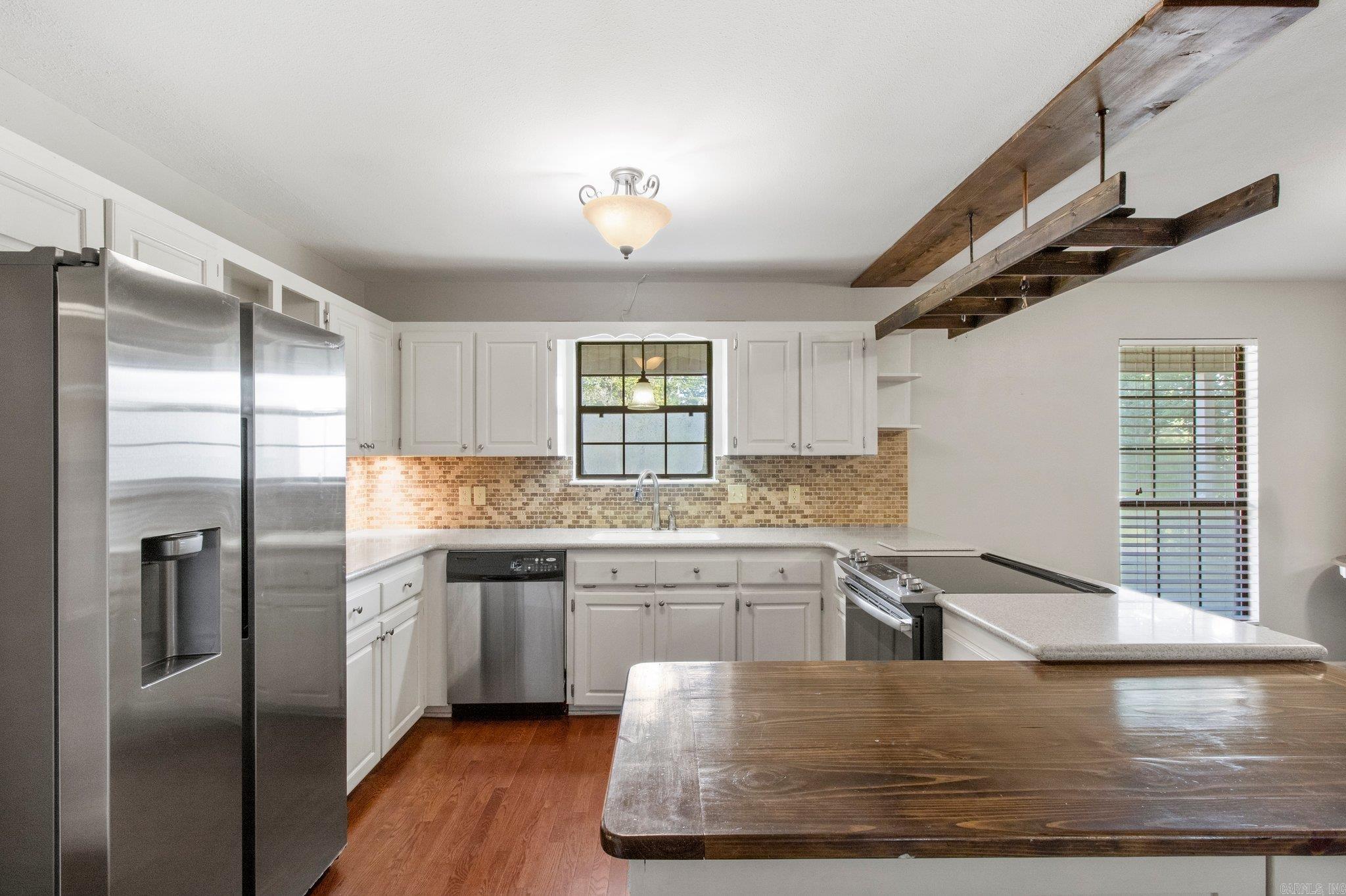 DARK FOREST PLACE - Residential