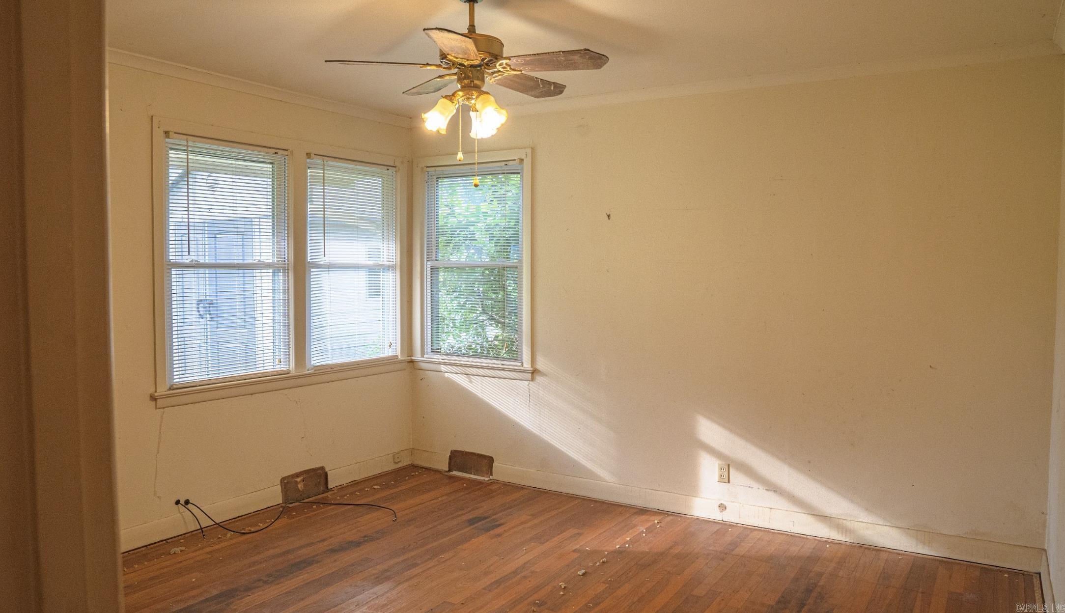 UNIVERSITY & 65TH ST - Residential