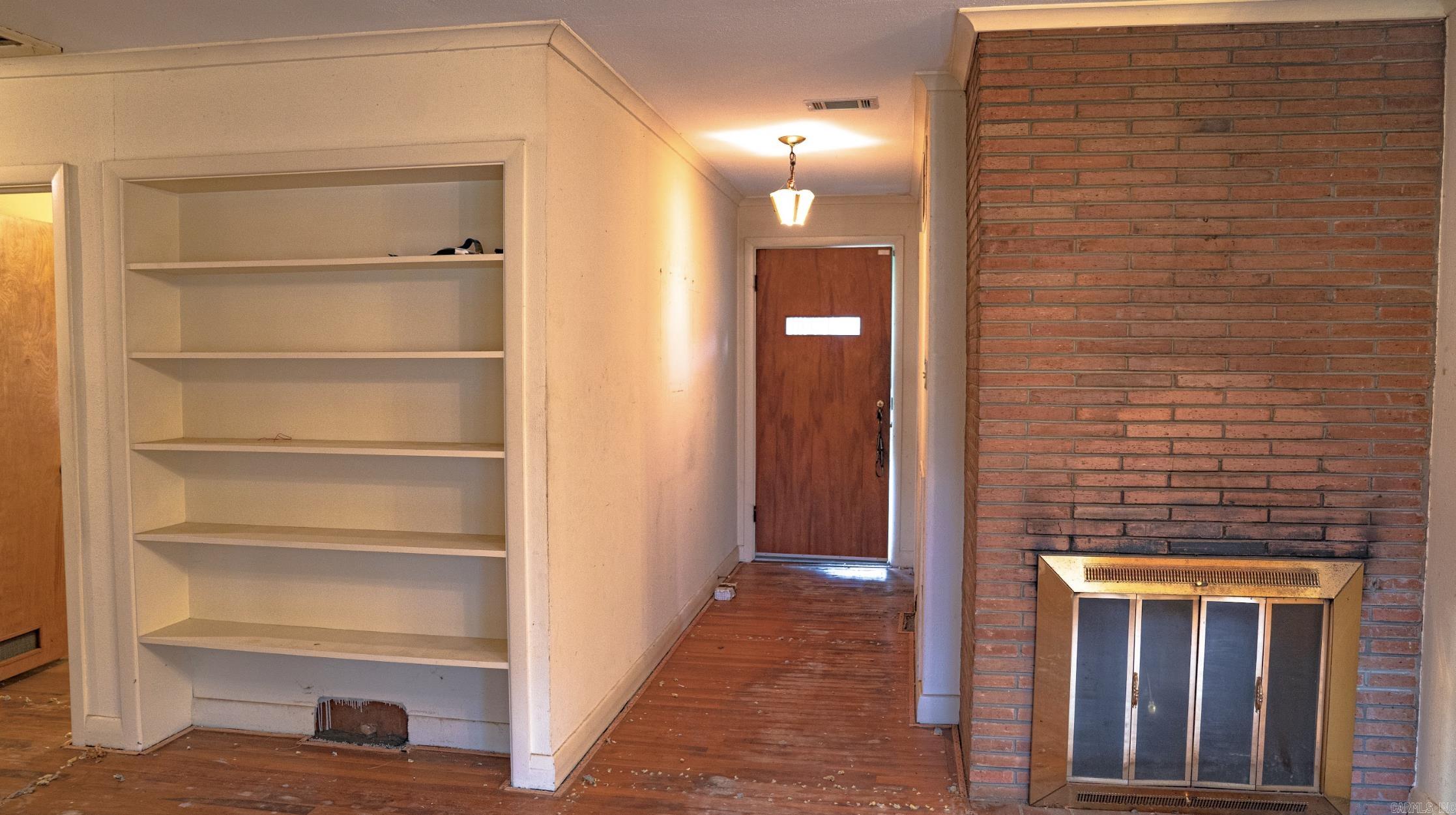 UNIVERSITY & 65TH ST - Residential