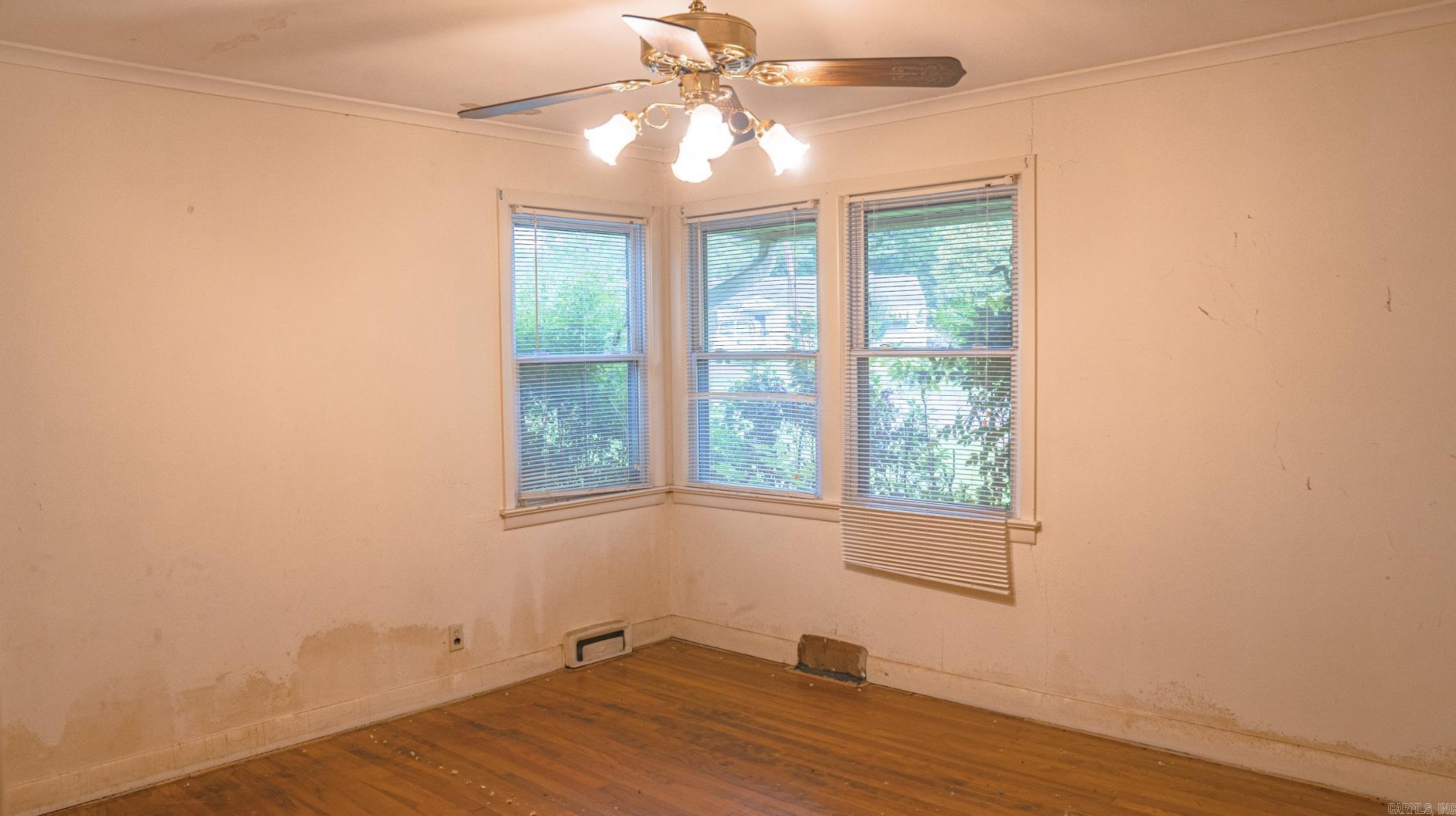 UNIVERSITY & 65TH ST - Residential