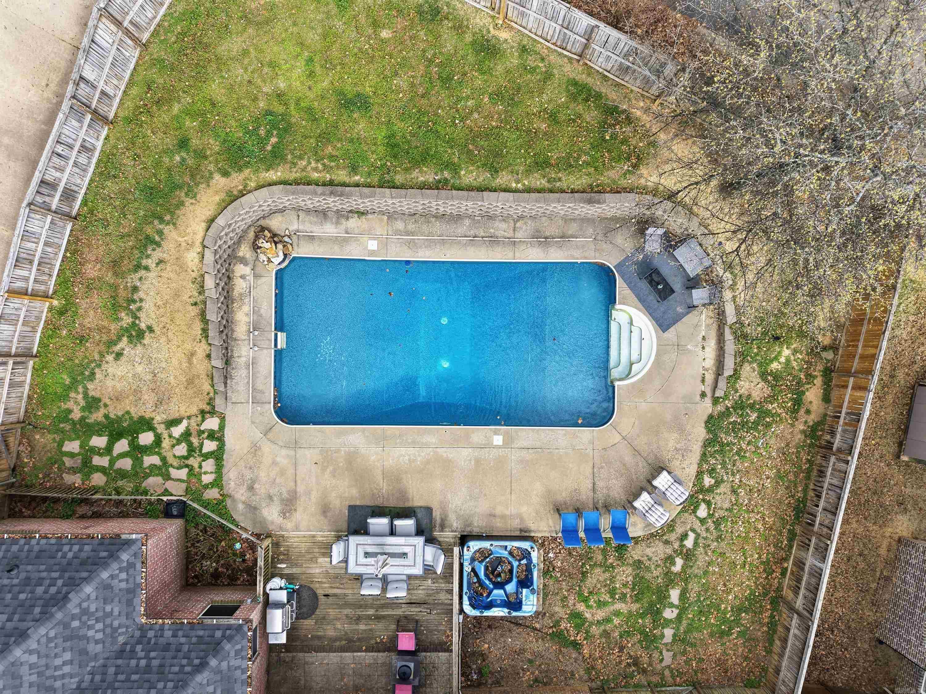 MAUMELLE VALLEY ESTATES - Residential