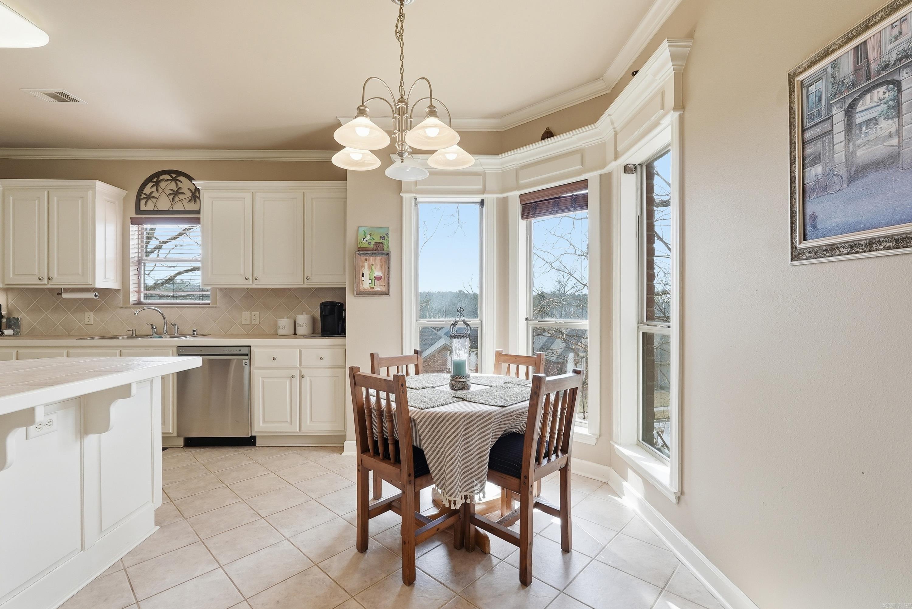 MAUMELLE VALLEY ESTATES - Residential