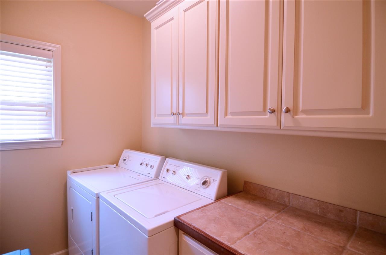 WOODLANDS EDGE - Residential