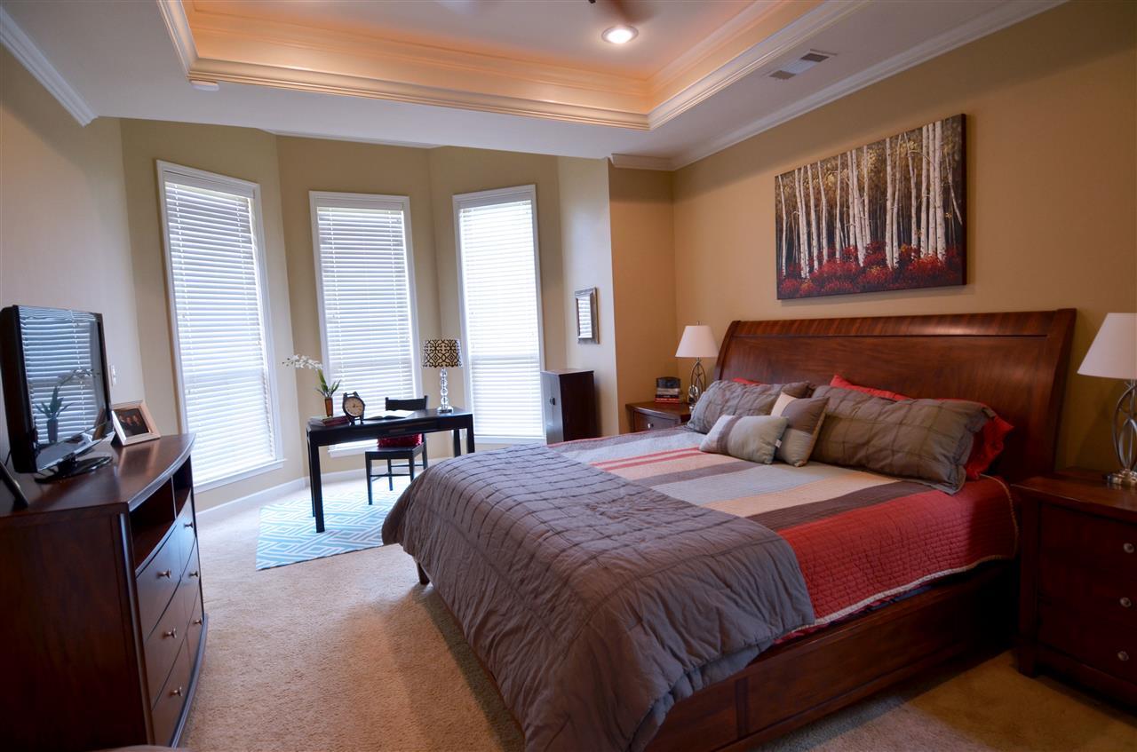 WOODLANDS EDGE - Residential