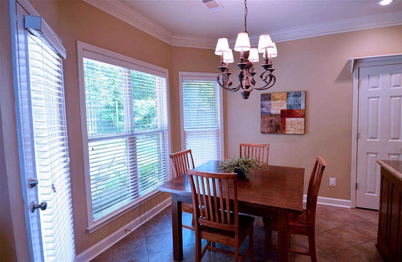 WOODLANDS EDGE - Residential