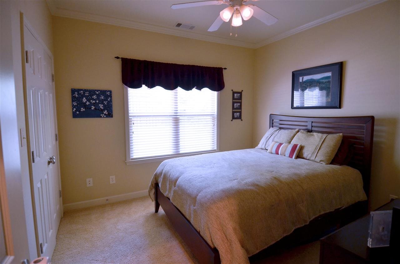 WOODLANDS EDGE - Residential