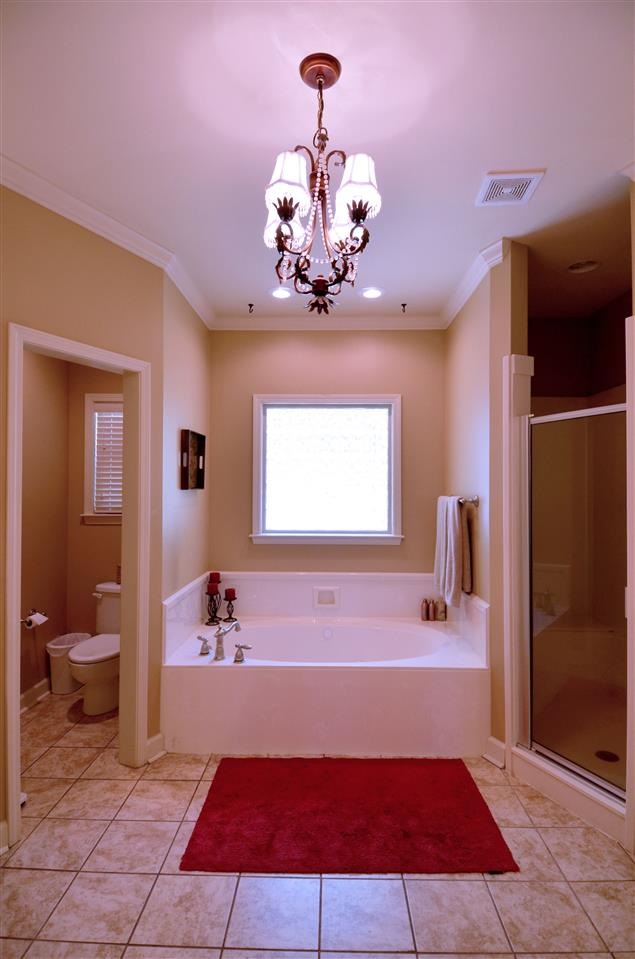 WOODLANDS EDGE - Residential