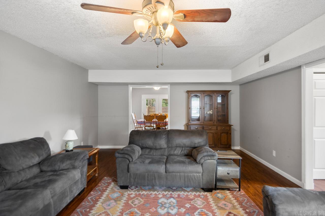 INDIANHEAD LAKES EST - Residential