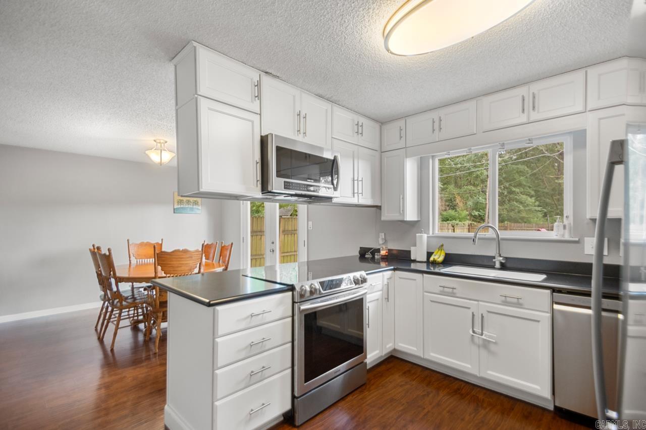 INDIANHEAD LAKES EST - Residential