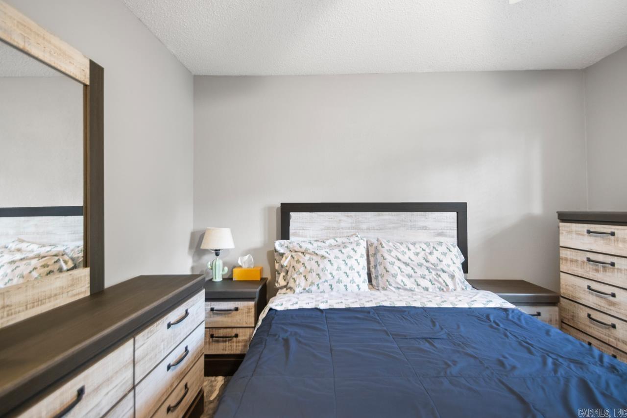 INDIANHEAD LAKES EST - Residential